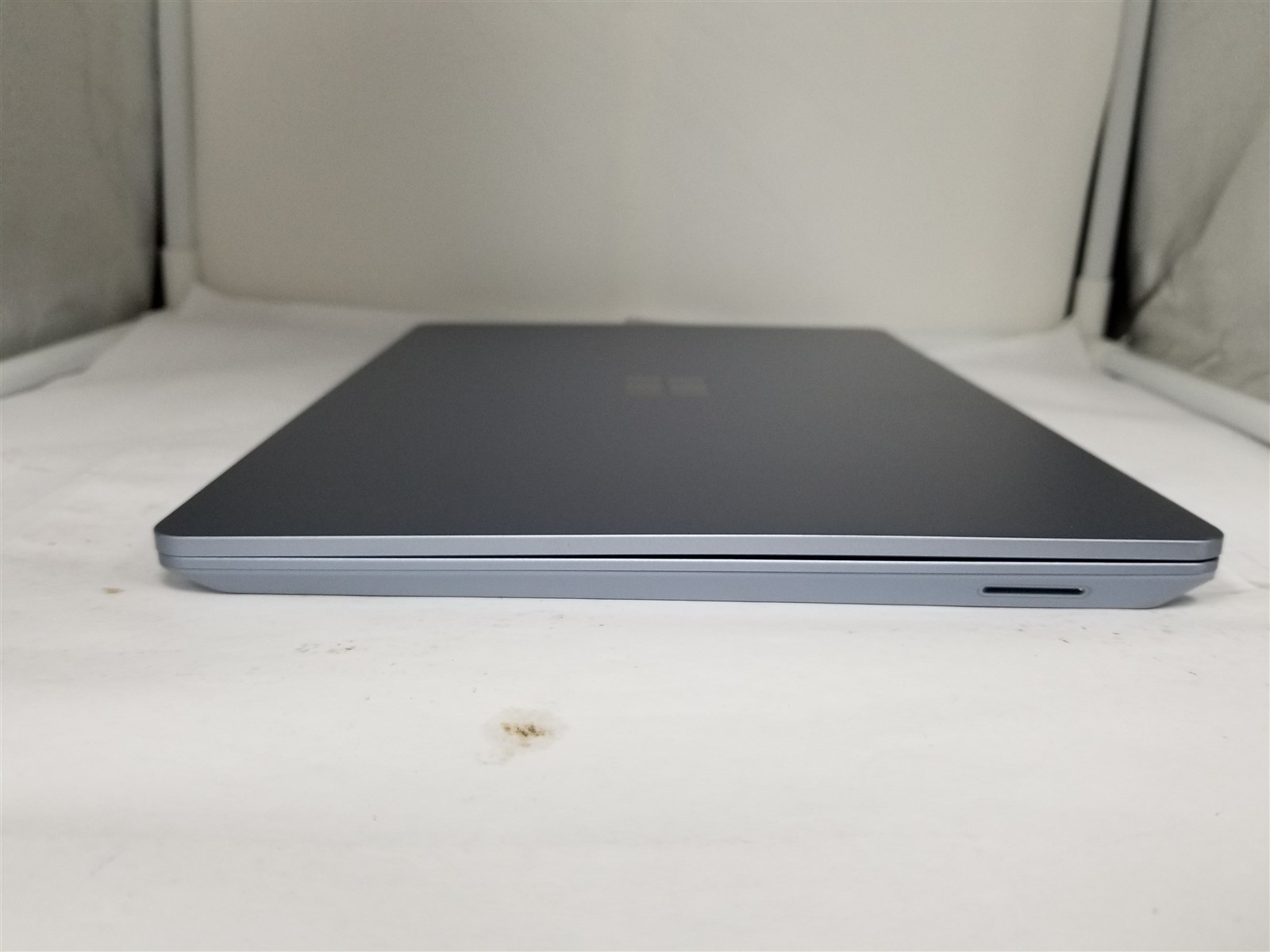 Microsoft Surface Laptop Go 2 Core i5 12.4″ 8GB/128GB Blue Fully Working VG6298