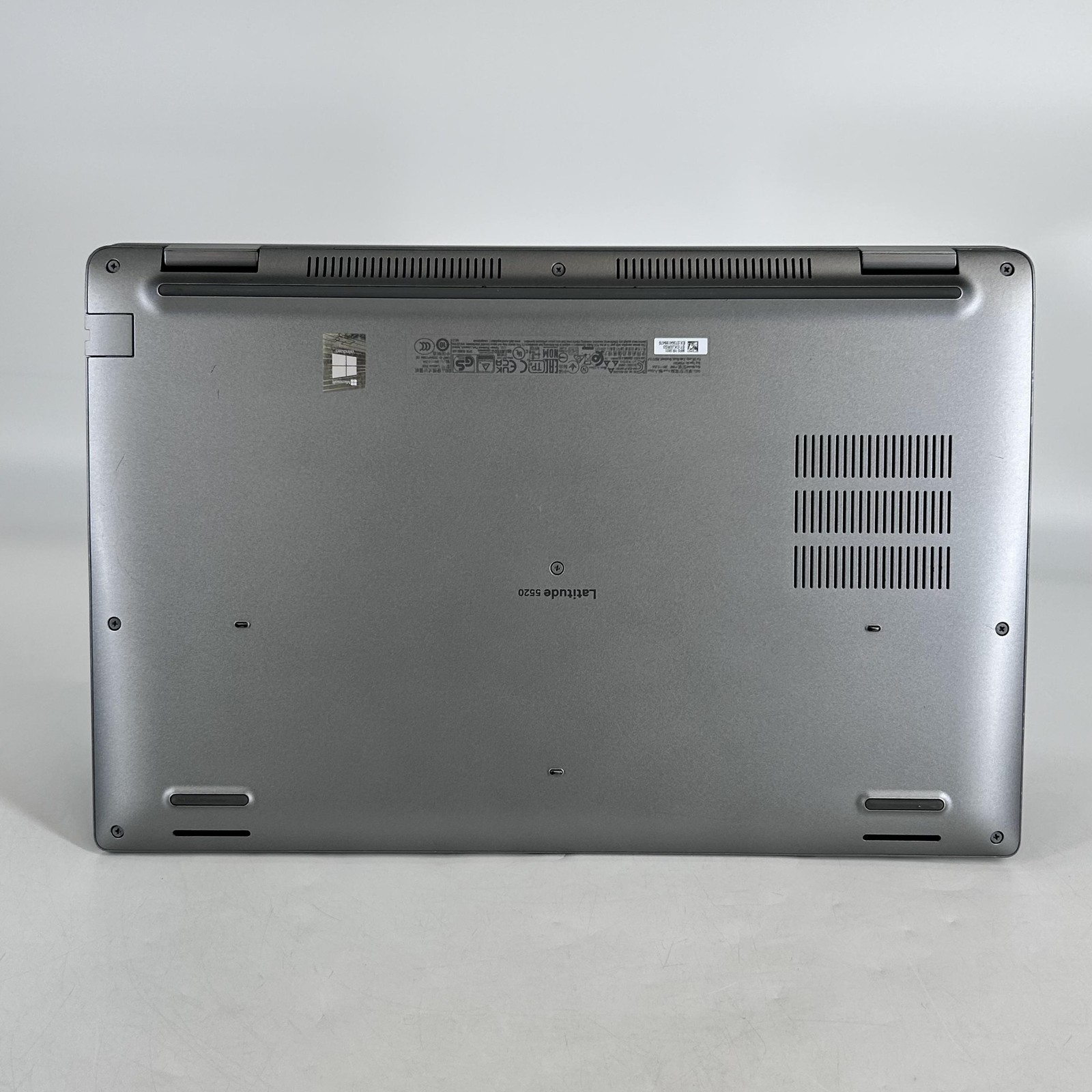 Dell Latitude 5520 15.6 Silver FHD i5-1145G7 2.60GHz 16GB 512GB SSD Very Good