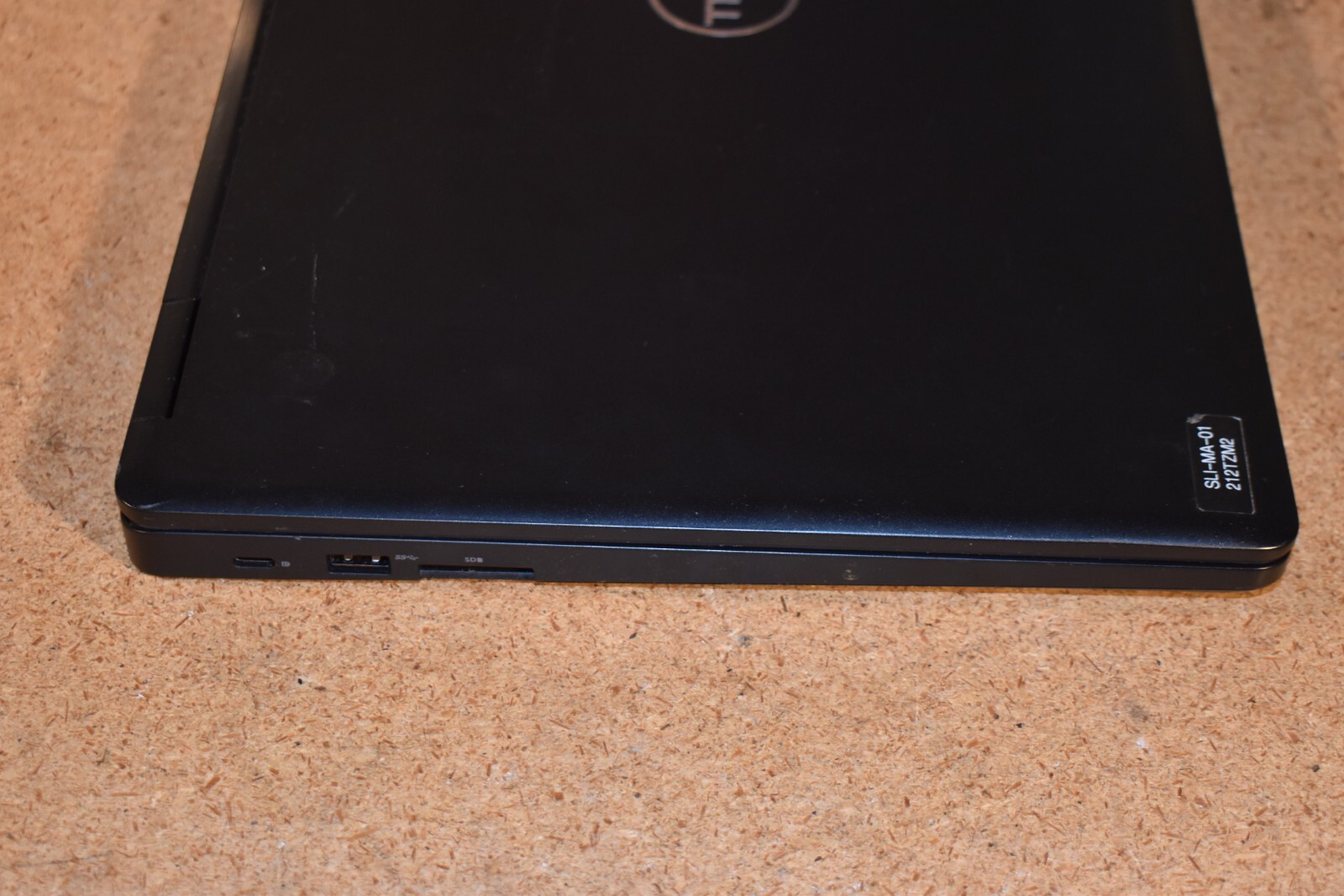 Dell Latitude 5590 Quad Core i5-8250U 1.6 GHz 8GB RAM 128GB SSD Windows 11 Pro