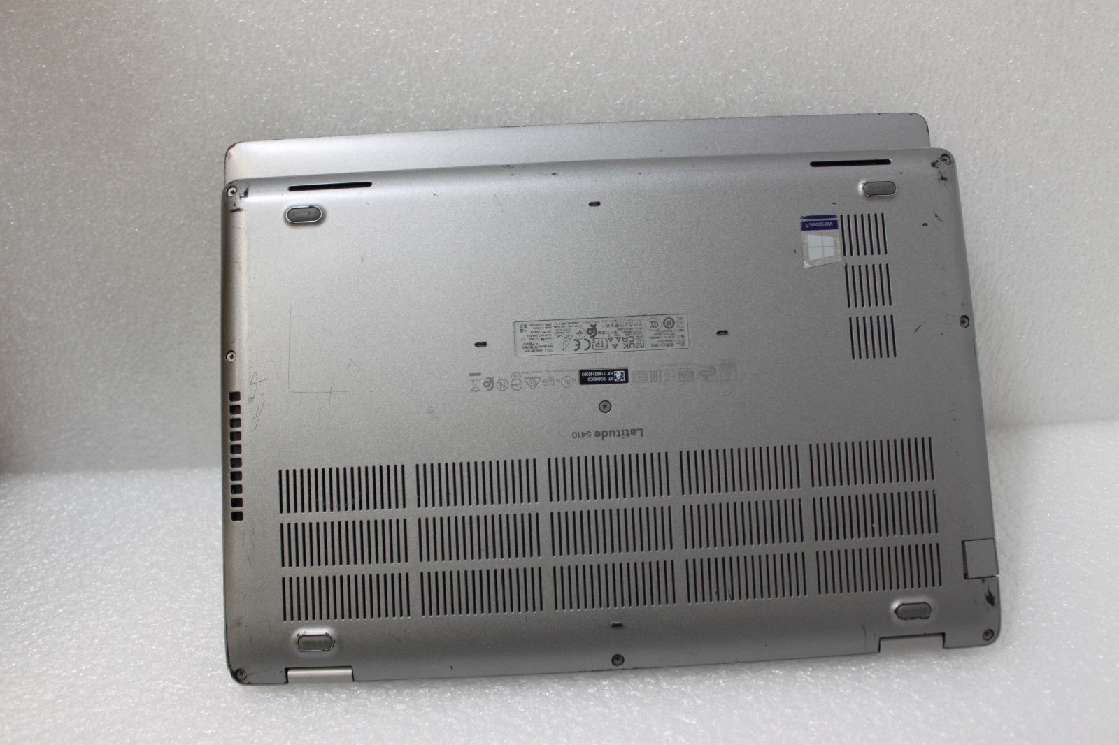 Dell Latitude 5410 14″ Laptop i7-10610U 16GB RAM 512GB SSD Wind 11 Pro WIFI HDMI