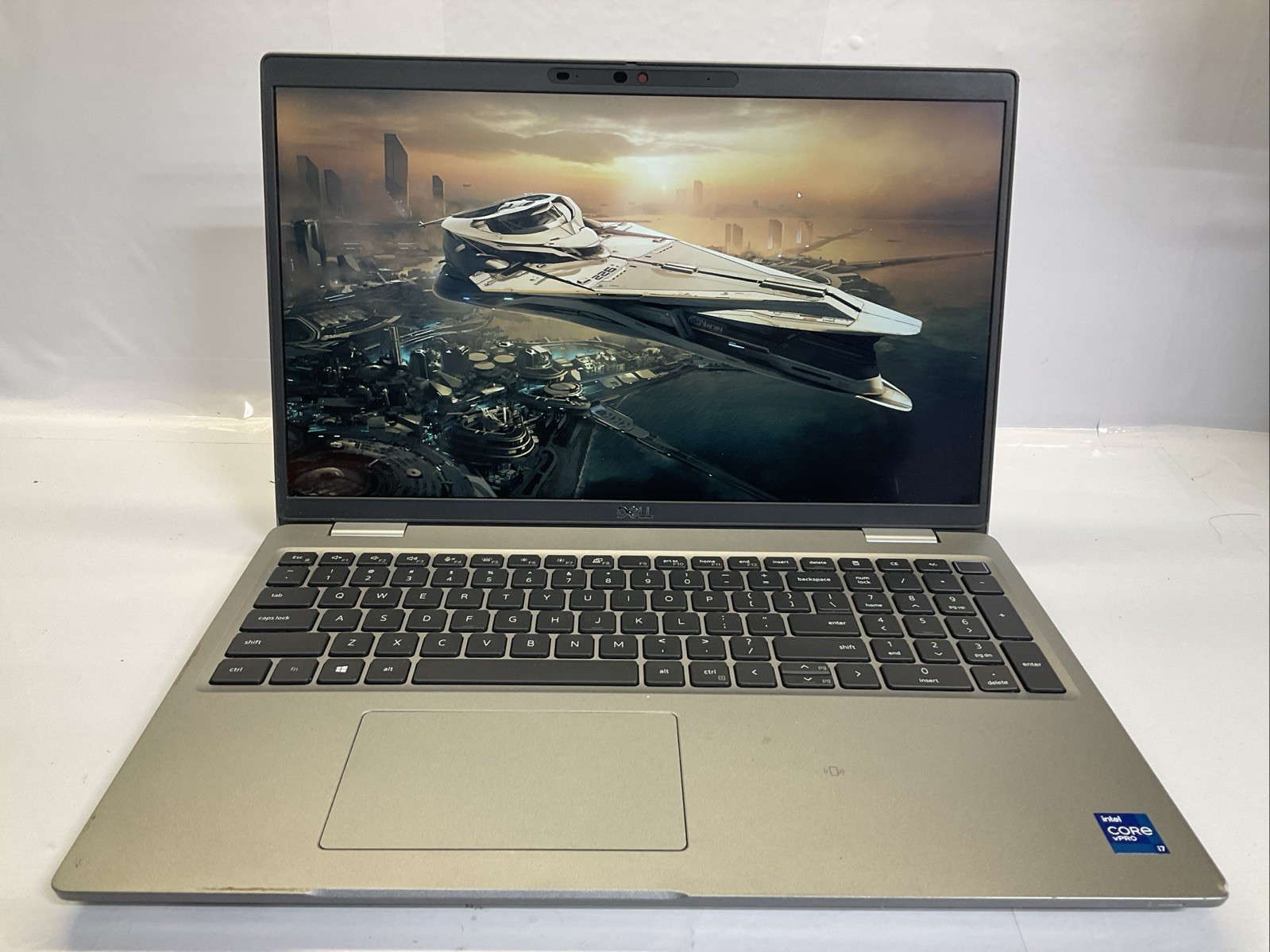 Dell Latitude 5520 15.6-inch i7-11th 16GB RAM 256GB SSD Touch W11 Pro AC(133F)