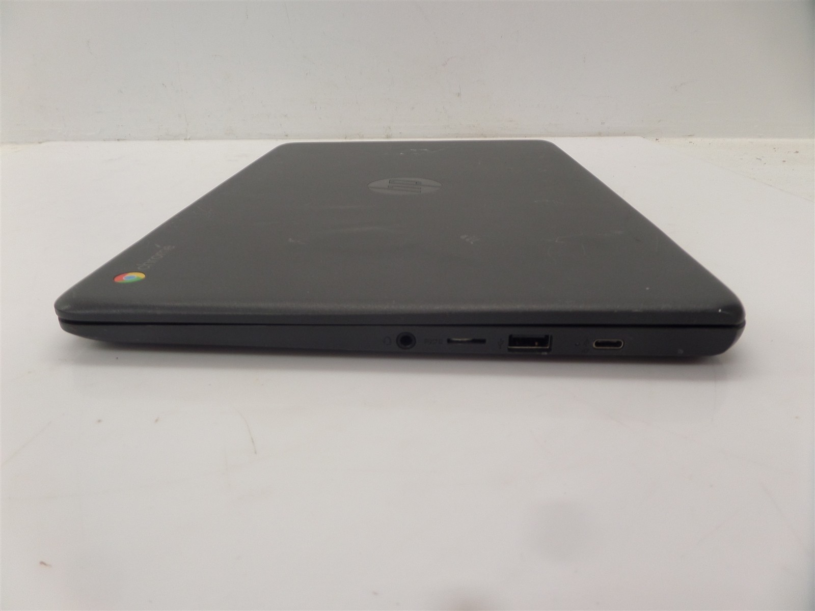 HP 14″ Chromebook 14A G5 16GB eMMC 7CZ87UT#ABA – Broken Left USB Port