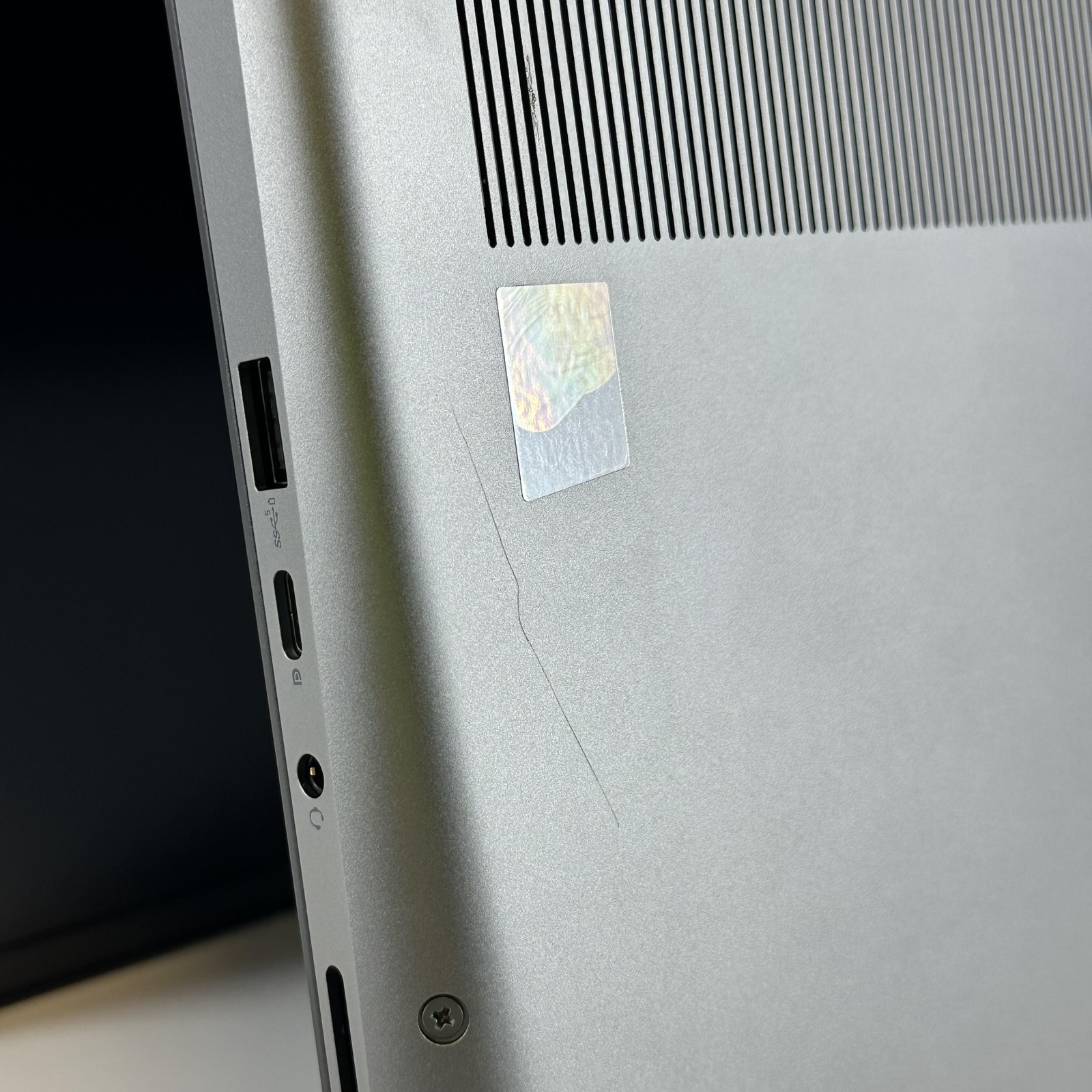 Dell Precision 7780 17.3 FHD 2.2 GHz i9-13950HX 64GB 1TB SSD NVIDIA RTX 3500 Ada