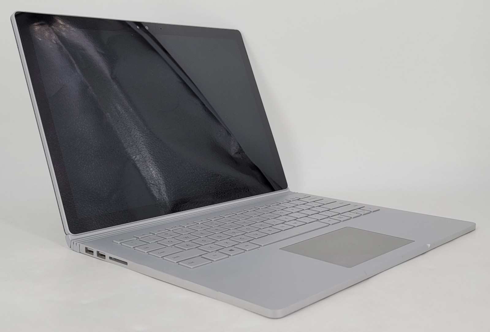 Microsoft Surface Book & Dock – 13.5″ 2-in-1 Laptop – i7-6600U 8GB RAM 256GB SSD