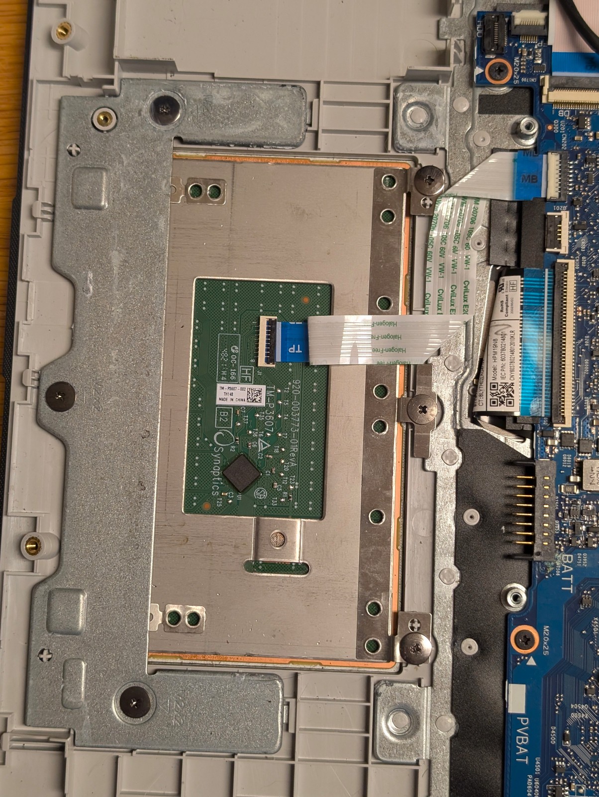 *READ* HP 17-cn0025nr Laptop PC 17.3″ i5-1135G7 No RAM/SSD *DOESN’T POWER ON*