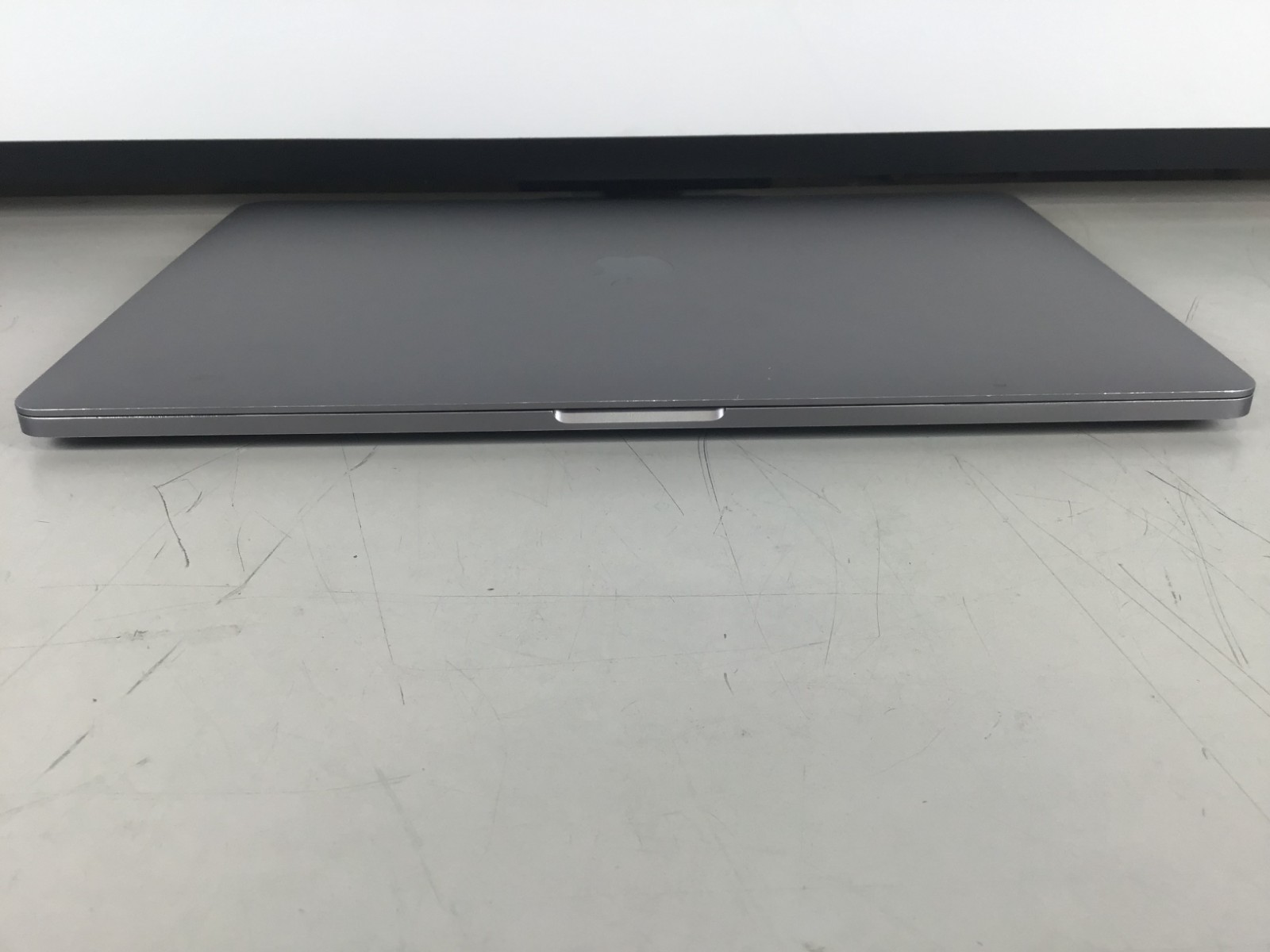Lot of 2 Apple MacBook Pro 16″ A2141 i7-9750H 2.6GHz 16GB RAM 500B NVMe Gray~III