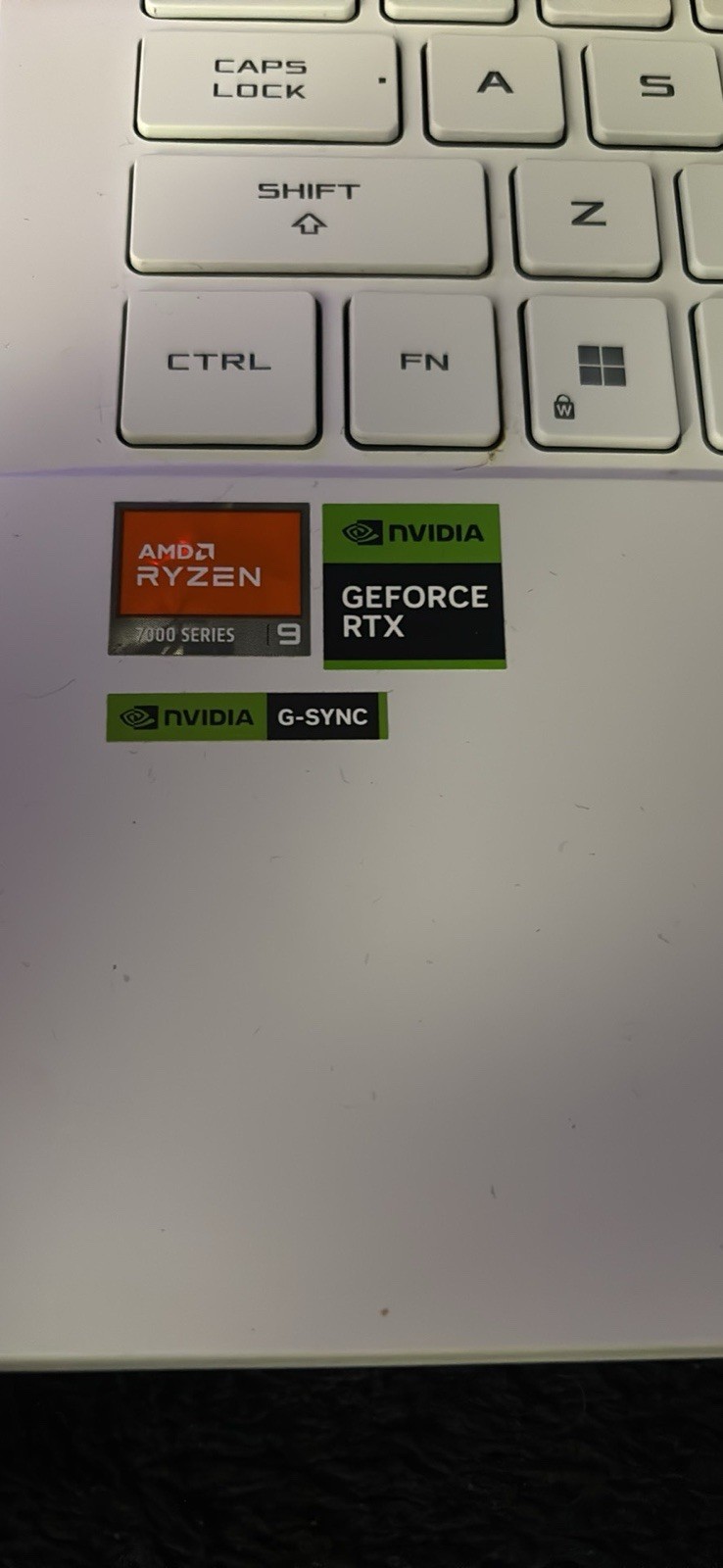 AMD Ryzen 9 7000 Series NVIDIA GeForce RTX G-SYNC Laptop 14″ White Windows 11