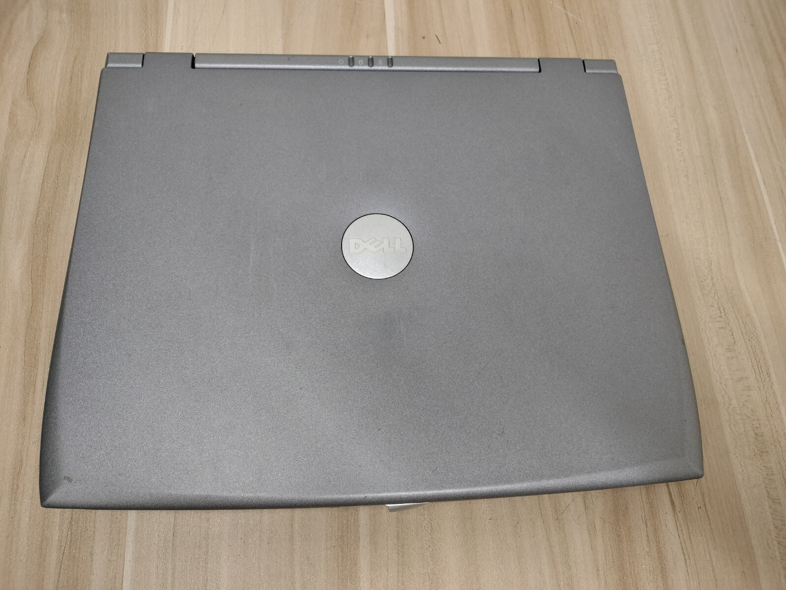 VINTAGE Dell Latitude C400 12.1″ Pentium III *SOLD AS-IS*UNTESTED*