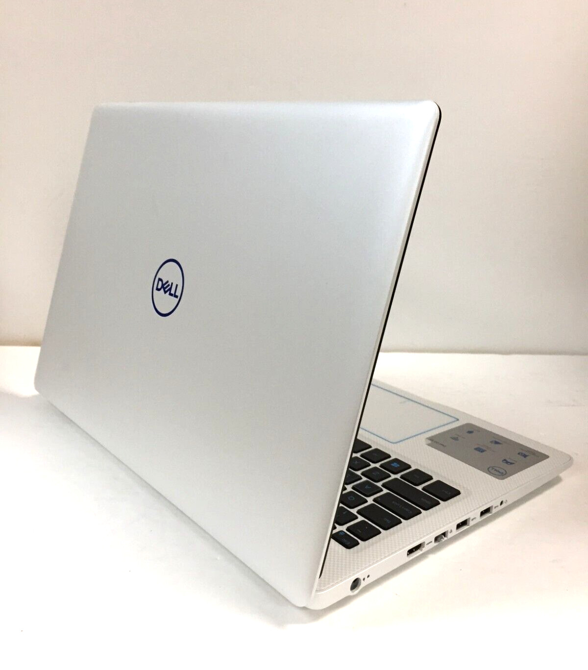 Dell G3 3579 15.6″ Gaming Laptop/Intel i7-8750H/8GB RAM/1TB HDD+128GB SSD/Win 10