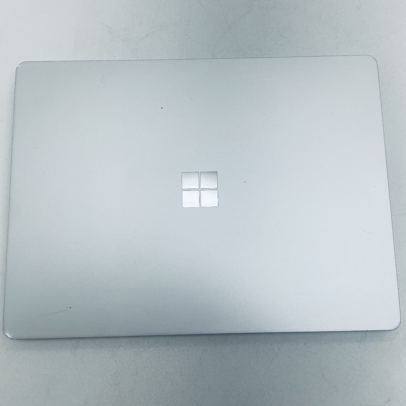 Microsoft Surface Go 2 Laptop i5-1135G7 2.4GHz 8GB RAM 128GB SSD