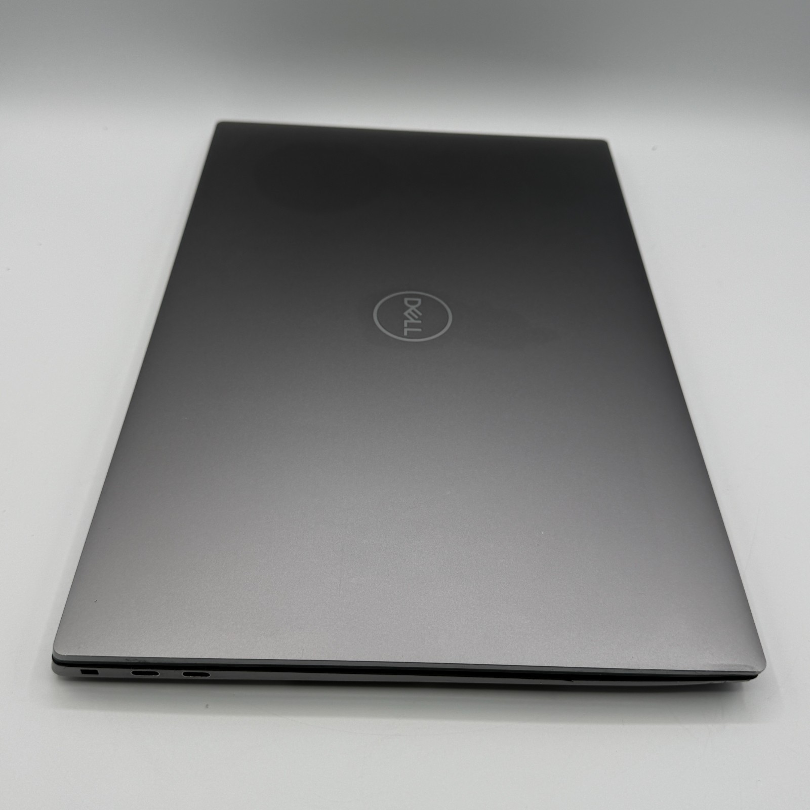 Dell Precision 5550 15 TOUCH i7-10875H 2.30 GHz 32GB 1TB Quadro T2000 Max-Q Good