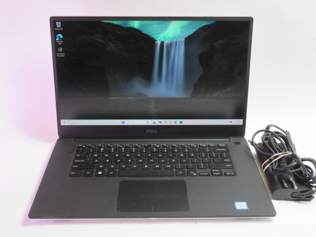 DELL PRECISION 5540 i7-9850H 16GB RAM 512GB NVMe BACKLIT QUADRO T1000 W11PRO