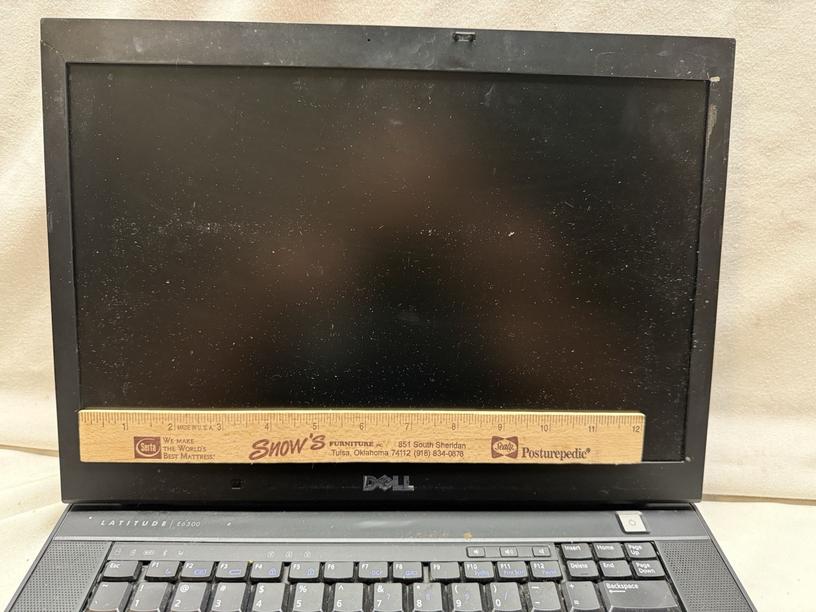 Dell Latitude E6500 Laptop Computer – Powers On ~ For Parts/Repair AS IS