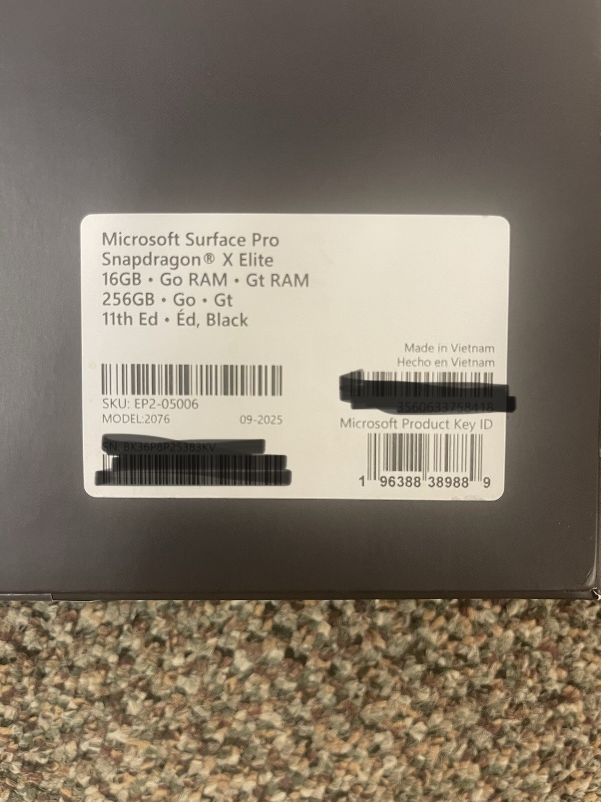 Microsoft Surface Pro 2-in-1 Laptop/Tablet EP2-05006 OLED Snapdragon X Elite 16G