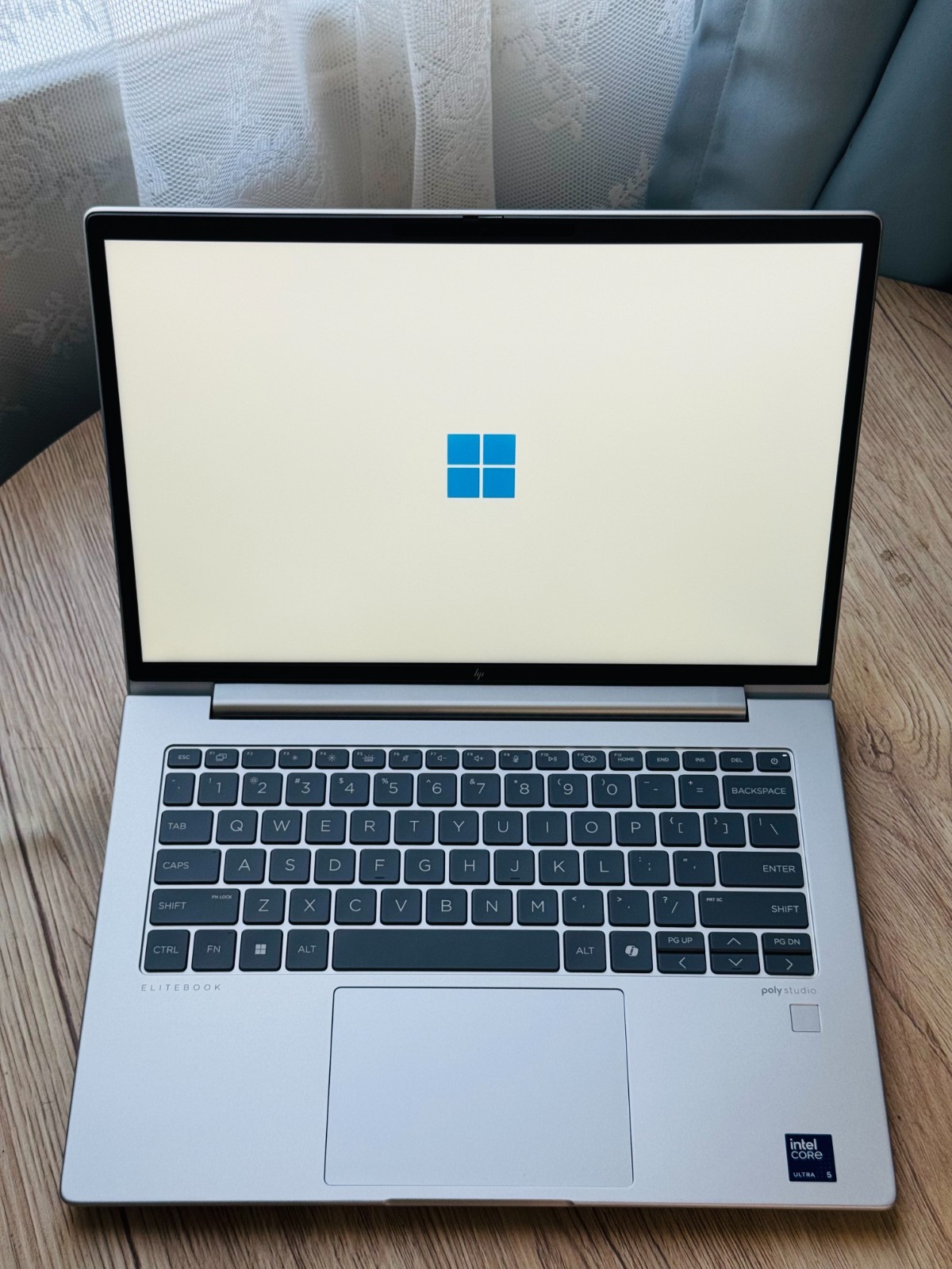 HP EliteBook 640 G11/Ultra 5 135U 16GB/512GB/14″ WUXGA/Warranty till 2028