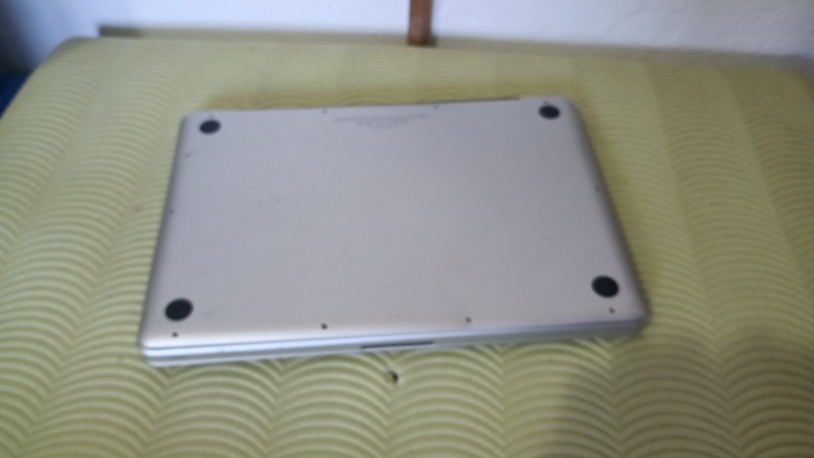 macbook air a1386 13″ 2009 core 2 duo 4GB 256gb ssd OSX CATALINA