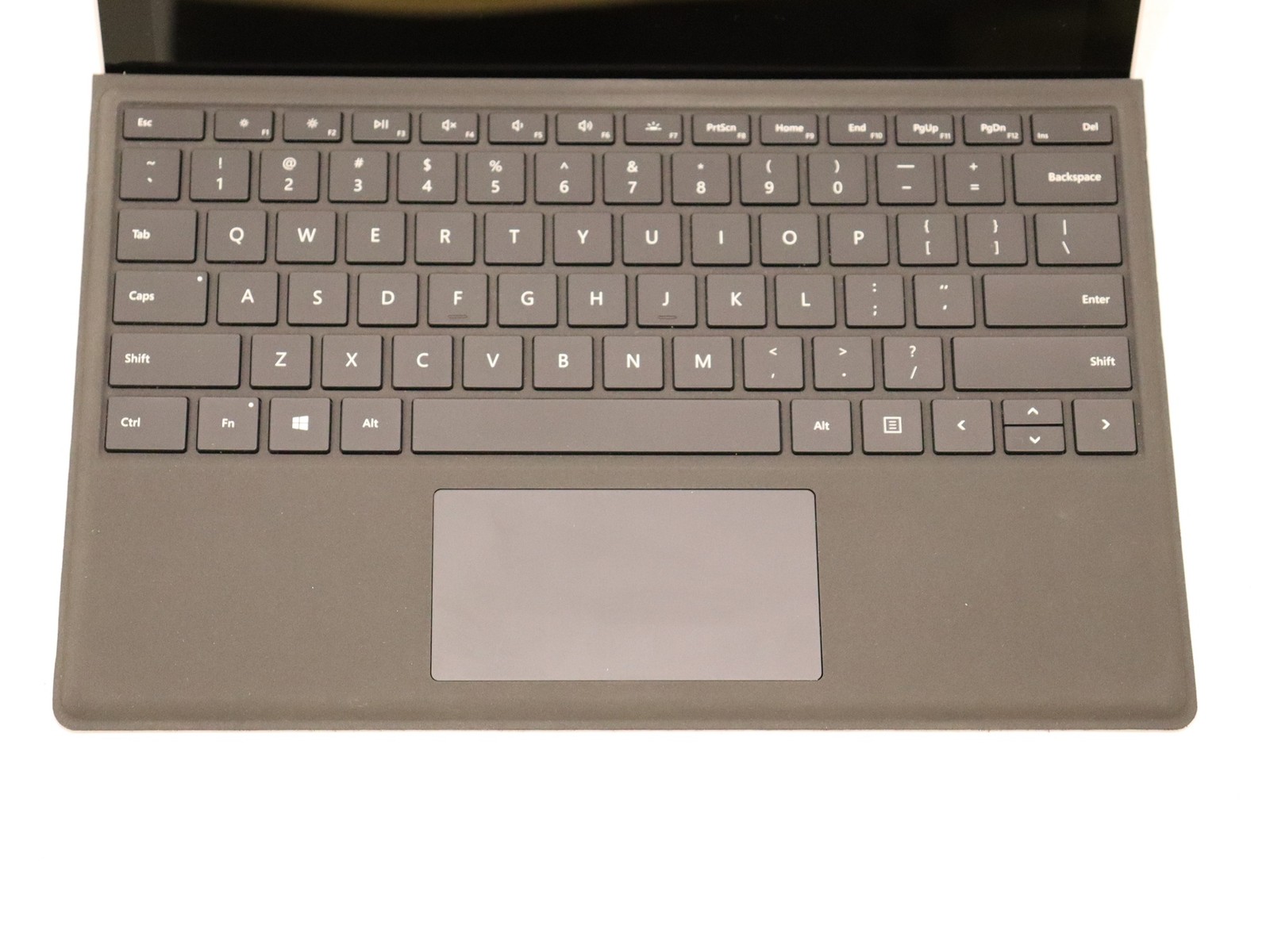Microsoft Surface Pro 12.3″ 1796 i7-7660U 8GB 256GB NVMe Windows 11 Pro