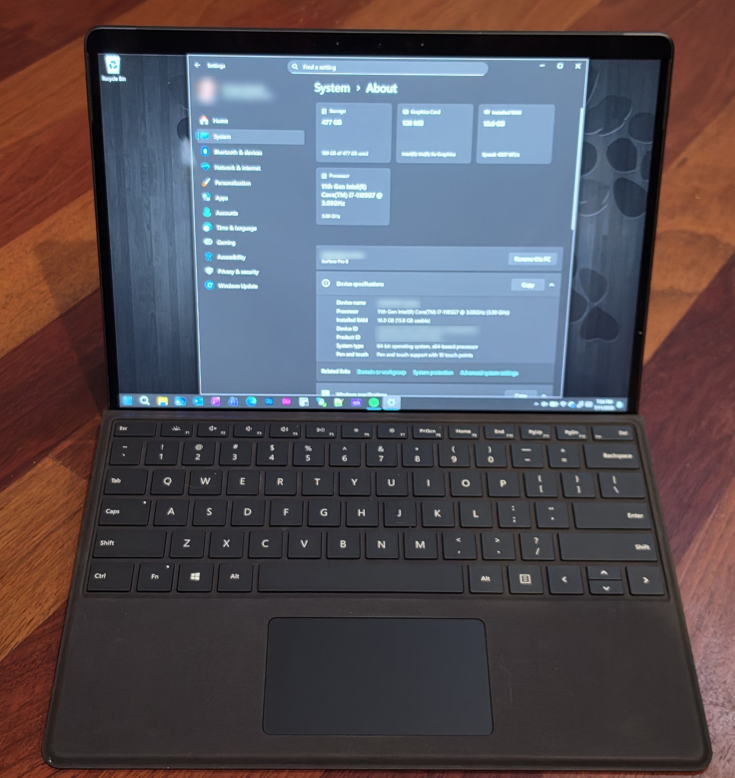 Microsoft Surface Pro 8 i7 16GB 512GB SSD Keyboard Slim Pen 2 Original Boxes