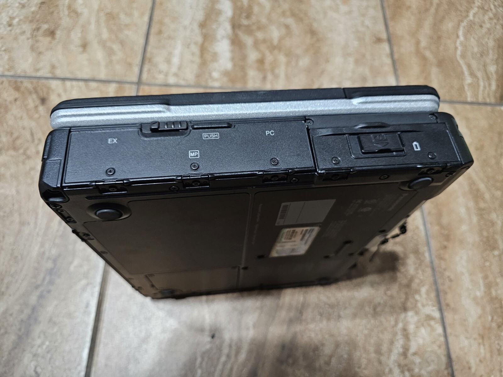 PANASONIC TOUGH CF30 MK3 ✔️DUAL BOOT /XP & WIN10P64✔️BACKLIT✔️512SSD✔️4GB/