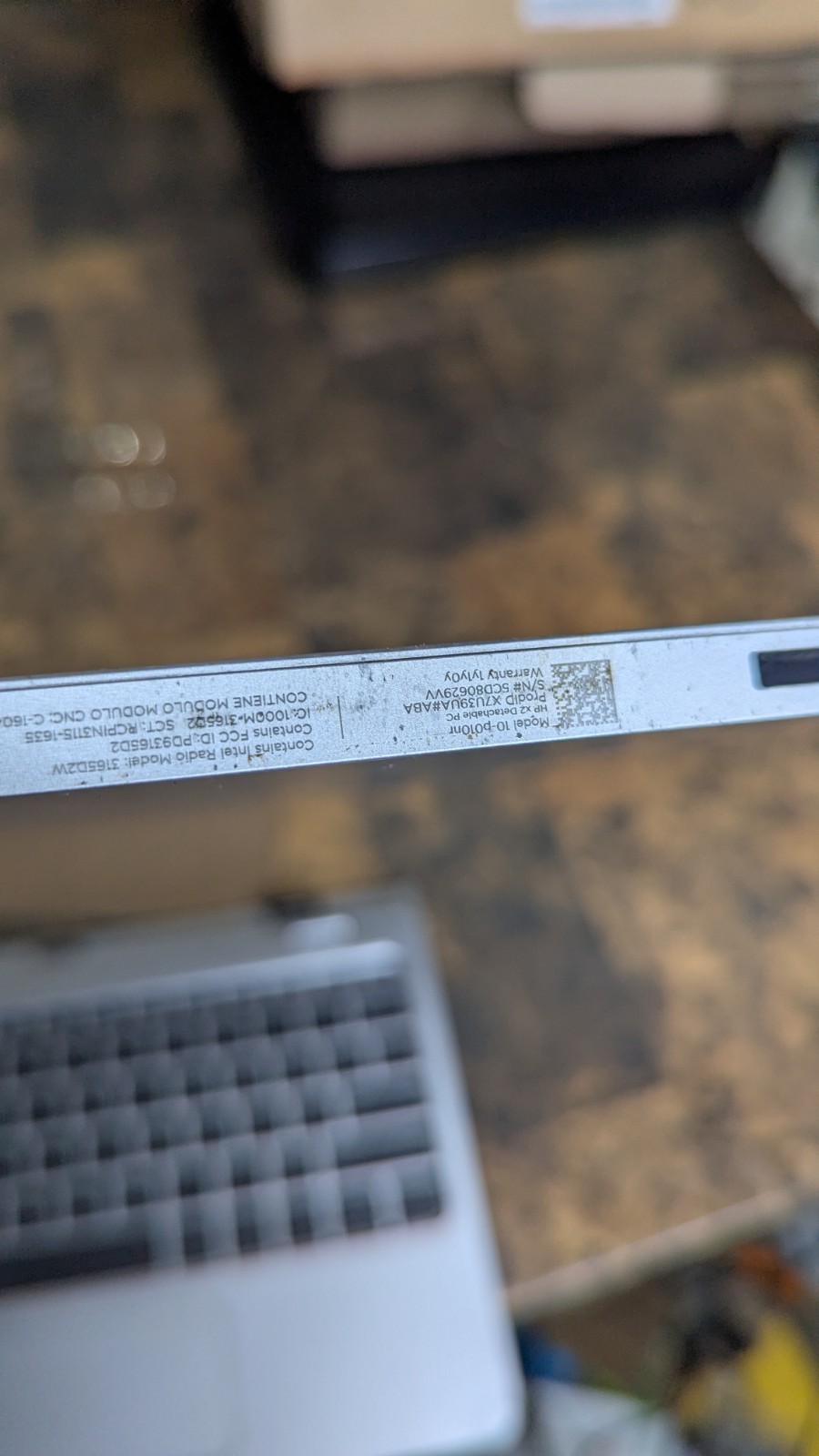 HP Notebook x2 10-p011nr Detachable Laptop *FOR PARTS*