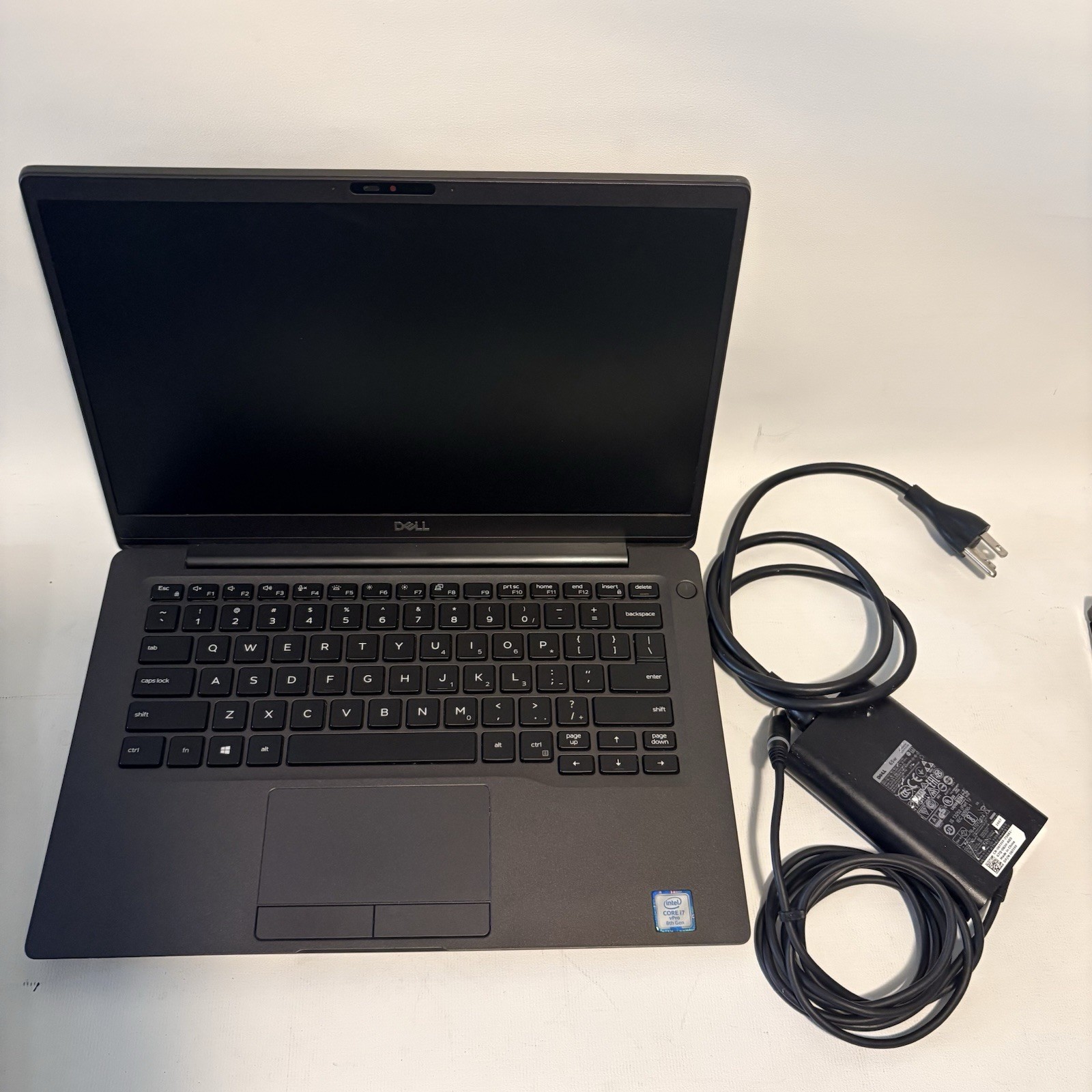Dell Latitude 7300 Laptop i7-8665U 16GB DDR4 13.3″ HD 65W AC NO HDD OS