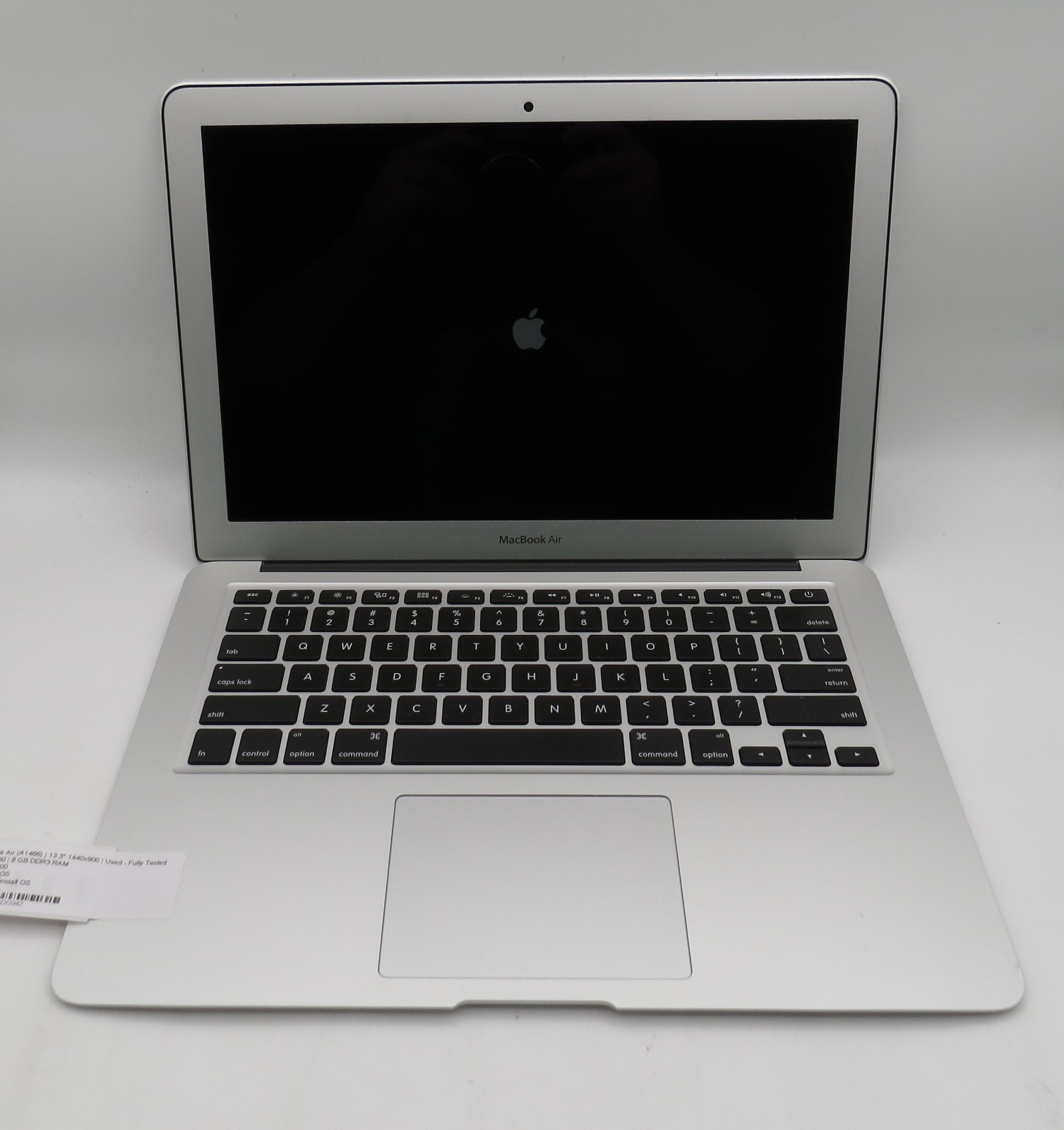 MacBook Air A1466 | i5-5250U @ 1.6GHz | 8GB DDR3 | 13.3″ Display | No HD/OS/AC