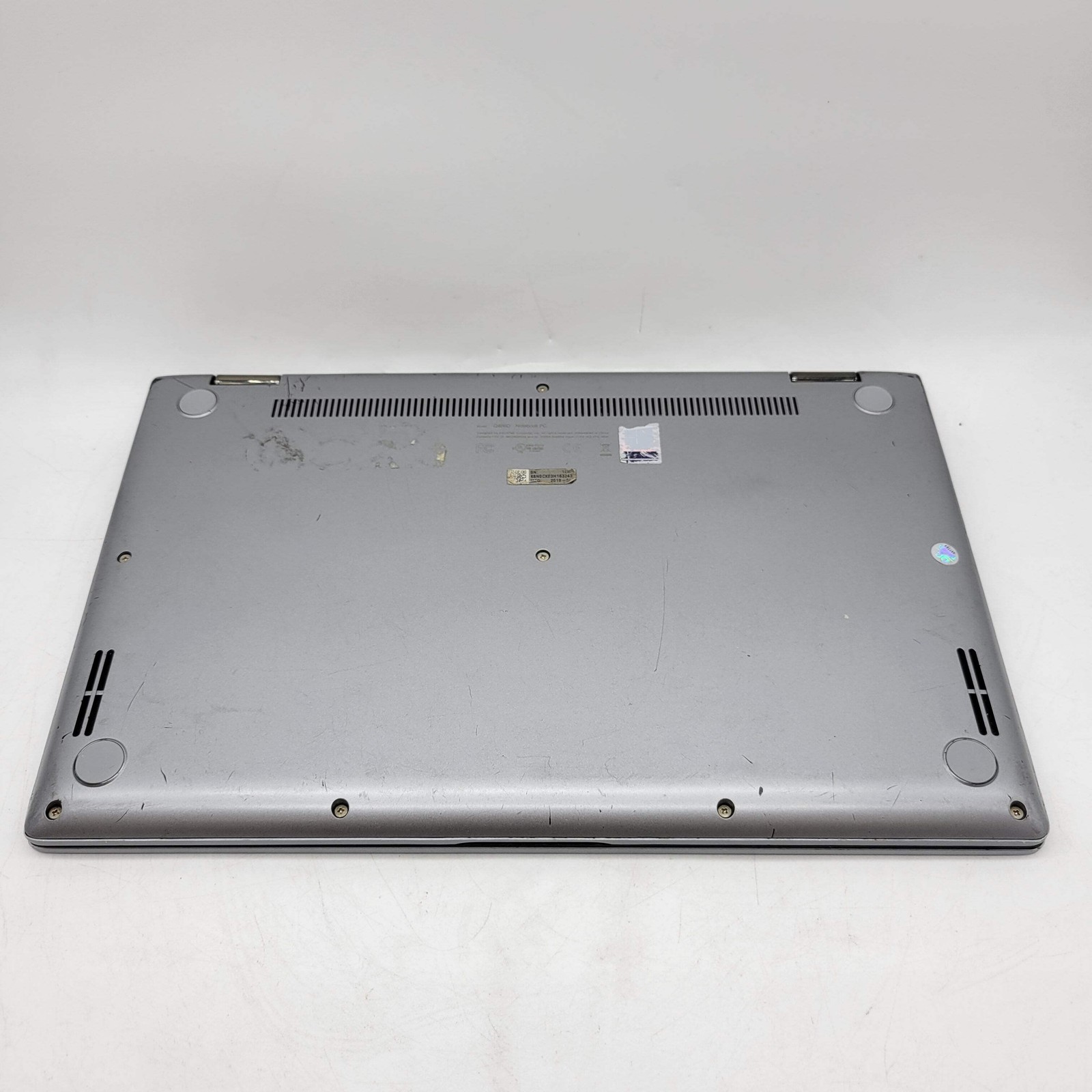 Broken Asus ZenBook Q406DA 14″ Ryzen 5 3500U 2.1GHz 8GB RAM 256GB SSD Read