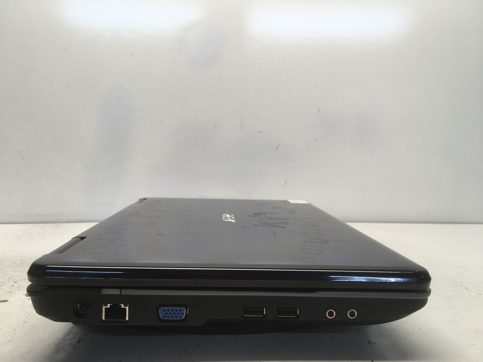 Acer Aspire 5532 AMD Athlon TF-20 1600MHz 3 GB NO HDD No Batt