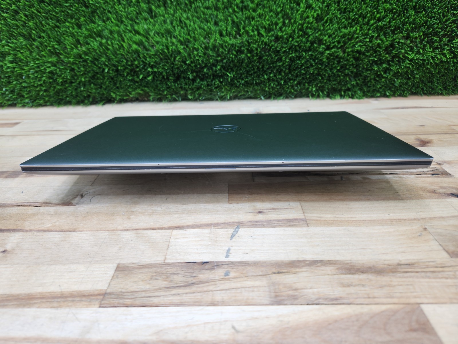 Dell Precision 5550 15.6 4K Touchscreen W-10855M 32GB RAM Quadro T2000 Win 11 ~