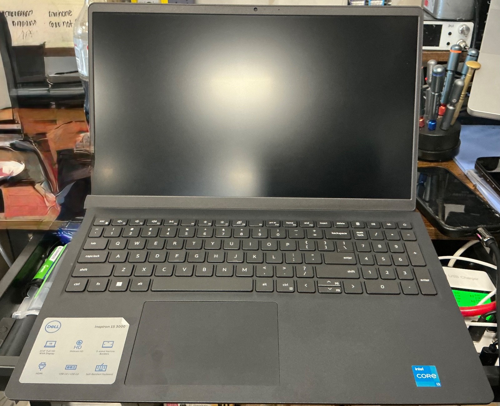 Dell Inspiron 15 3511 15.6 in 256 GB SSD, Intel Core i3 11th Gen 3.00GZ