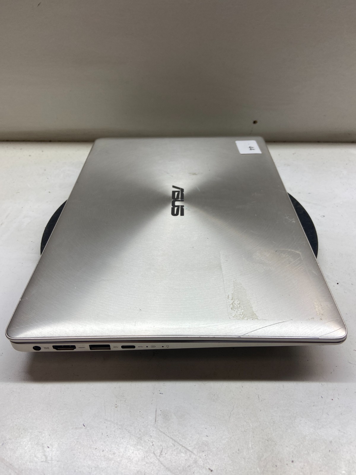 Asus Zenbook UX331U Intel Core i5-8250u 1.6GHz 8GB NO HDD