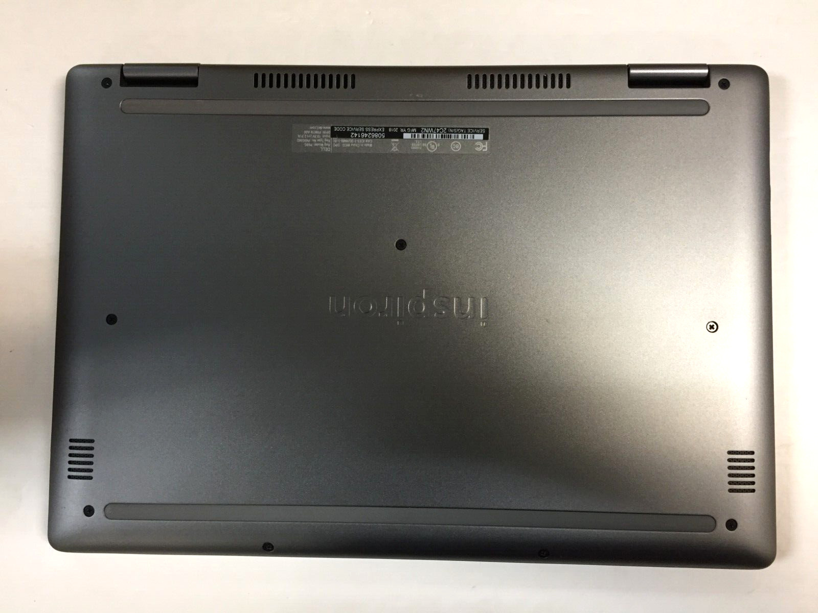 Dell Inspiron 7375 2-in-1 13.3″ FHD Touch Laptop/Ryzen 5 2500U/16GB/256G SSD/W10