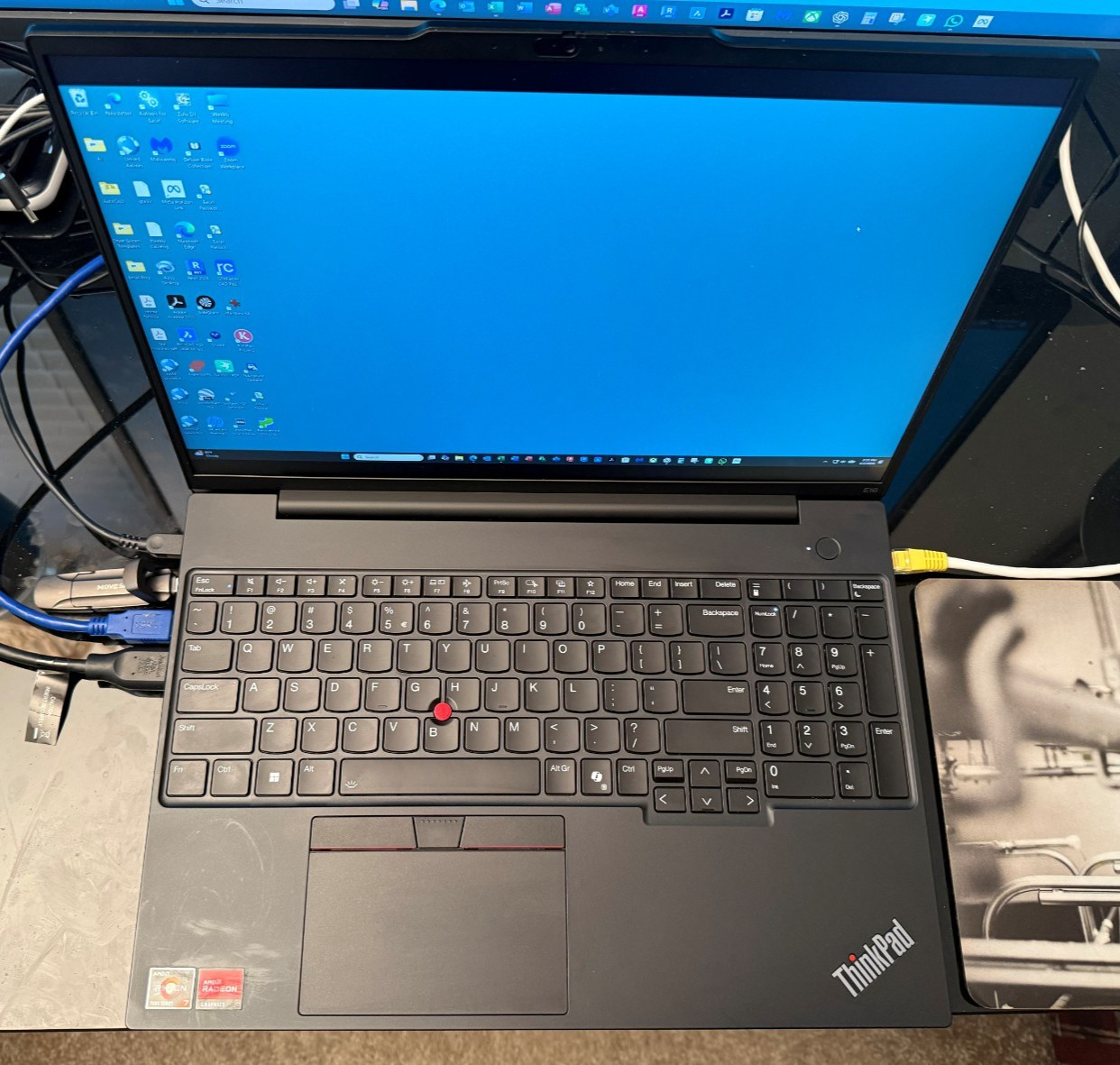 Lenovo ThinkPad E16 Gen 2/Ryzen 7 7735HS/64GB RAM/4TB SSD/Win 11 Pro/16″
