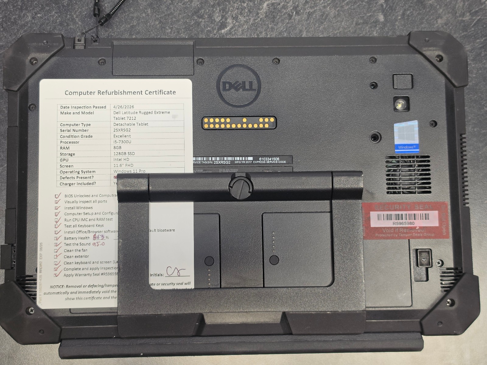 Dell Latitude Rugged Extreme 7212 – i5-7300U, 8GB RAM, 128GB SSD, Touchscreen
