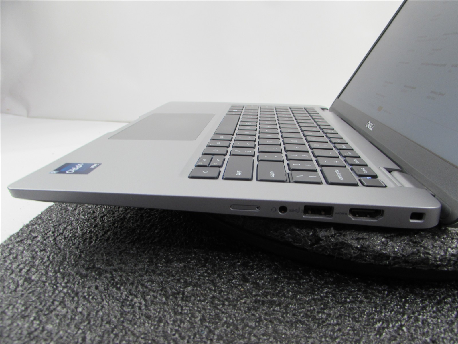 DELL LATITUDE 5340 1920X1080 FHD CORE I5-1345U 512GB SSD 16GB RAM NO O.S