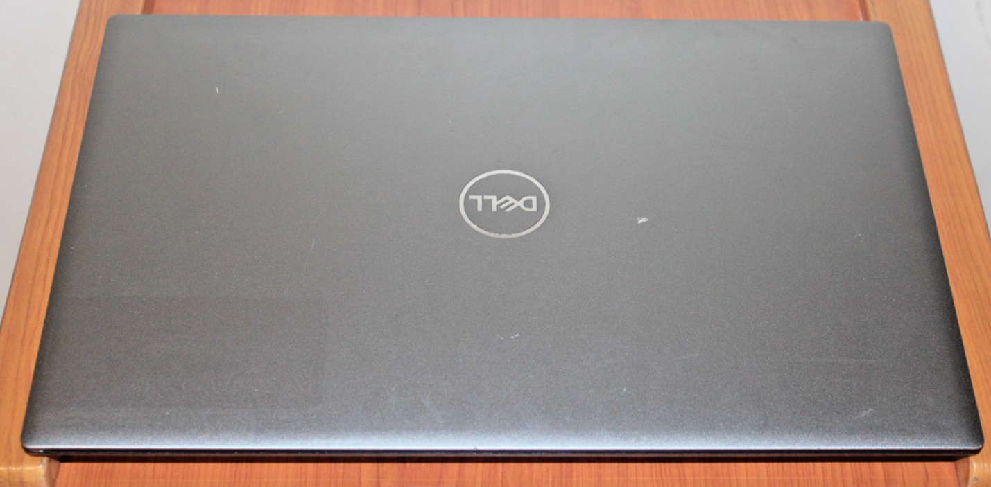 DELL PRECISION 5550 i7-10750H @ 2.60GHz 8 GB RAM SSD 1TB NVIDIA QUADRO T1000