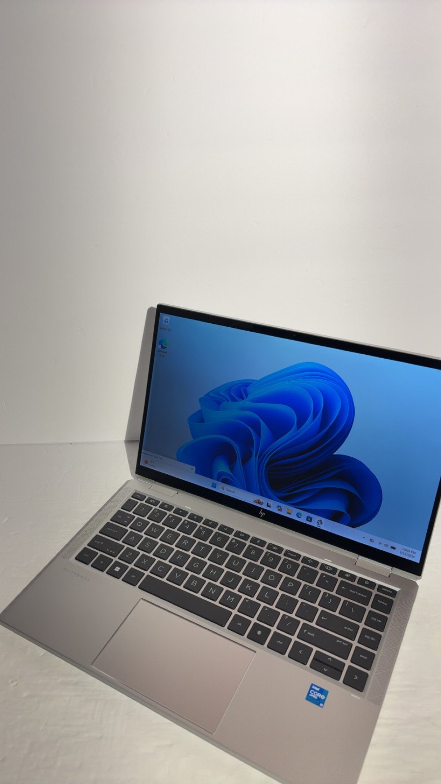 HP EliteBook x360 1040 G8 2-in-1 i5-1145G7 16GB 256GB SSD 14″ Touch Iris Xe