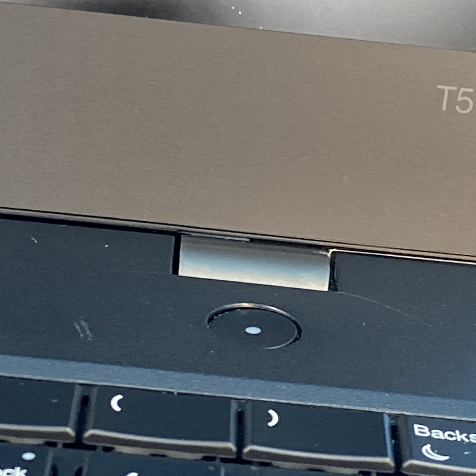 (LOT OF 14) Lenovo Laptops | i7 7th Gen | 8/16GB | *READ DESCRIPTION* | NO OS^