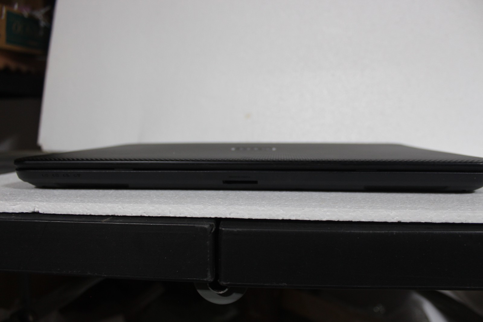 Dell Inspiron 3521 (1.80GHz/2GB/320GB) WEBCAM, 15.6″ WXGA Windows 7 PRO 64-Bit