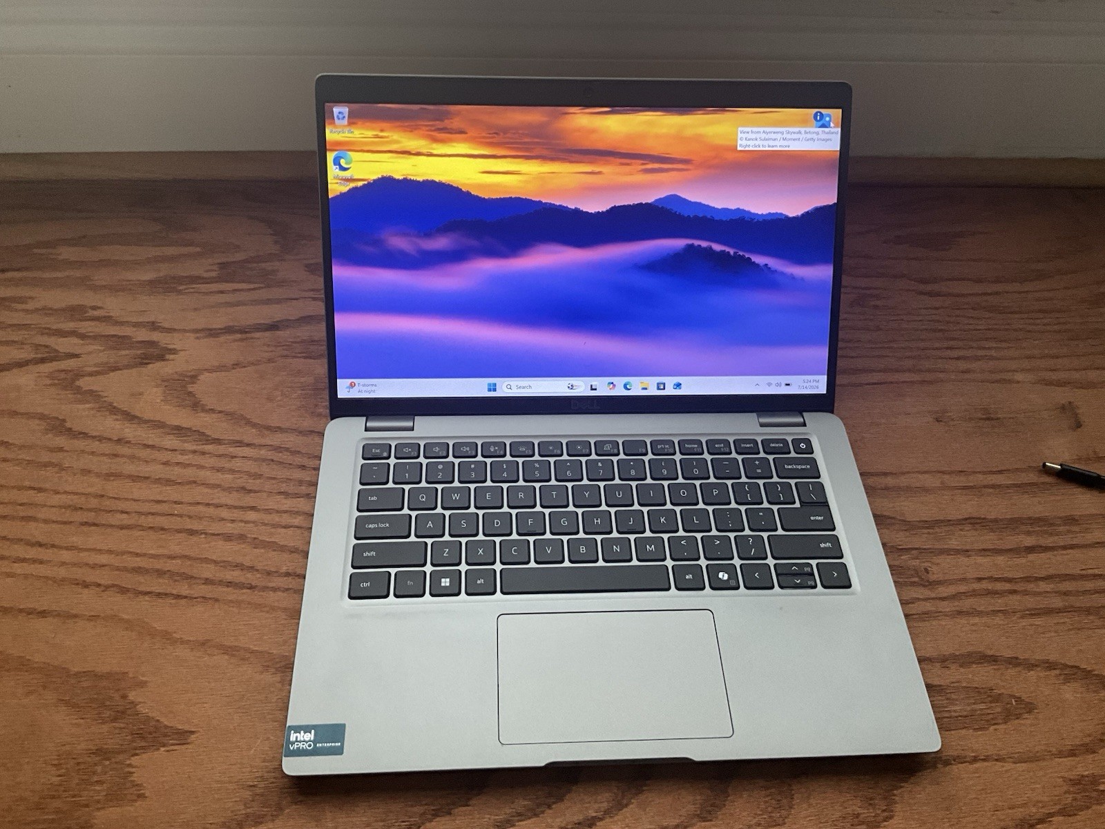 Dell Latitude 5450 Ultra 5 135U 1.6GHz 16GB DDR5 256GB SSD WIN11PRO 14″ Laptop