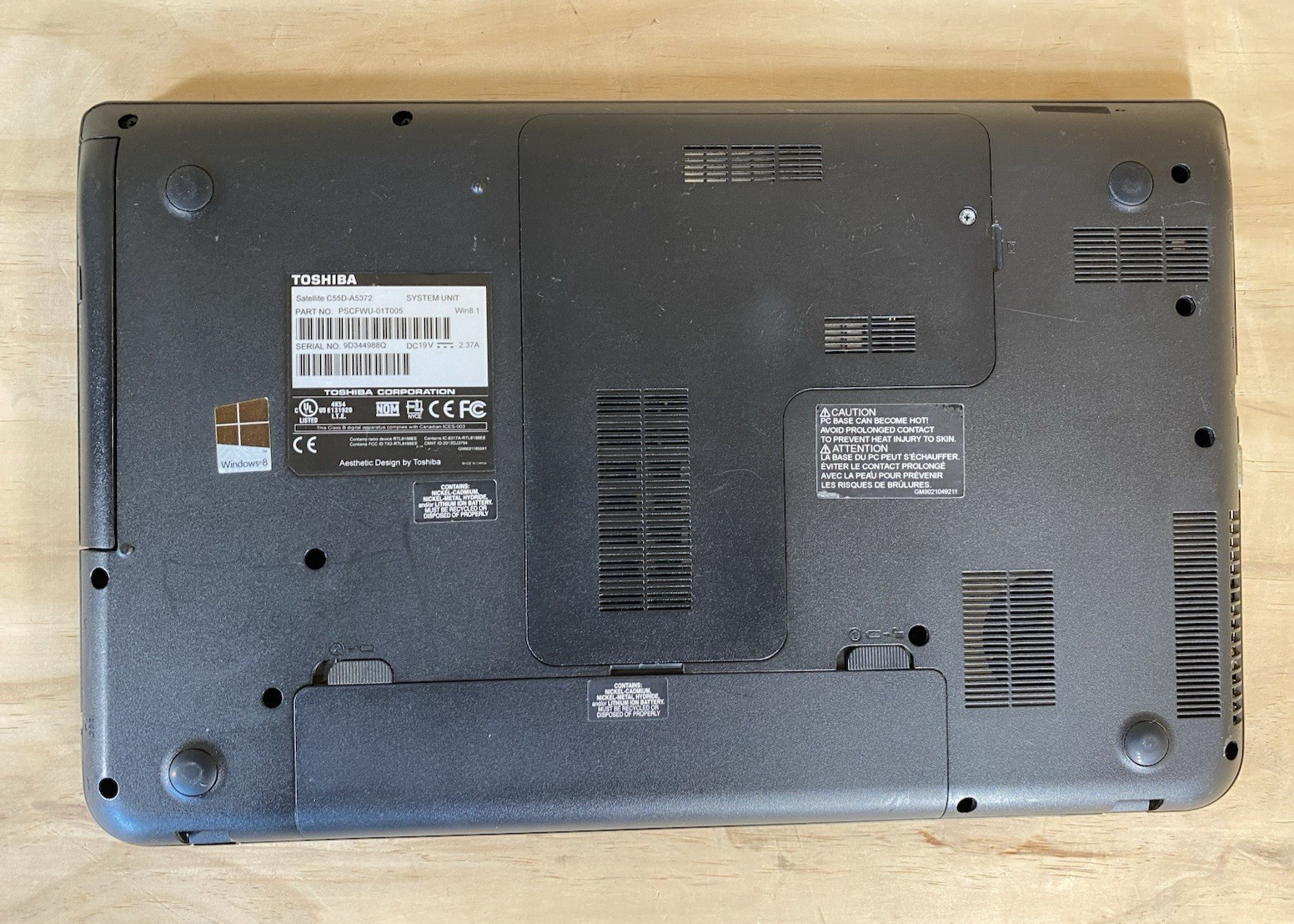 Toshiba Satellite C55D-A5372 15.6″ AMD A4-5000@1.5GHz/8GB RAM/128GB SSD/BAD BATT