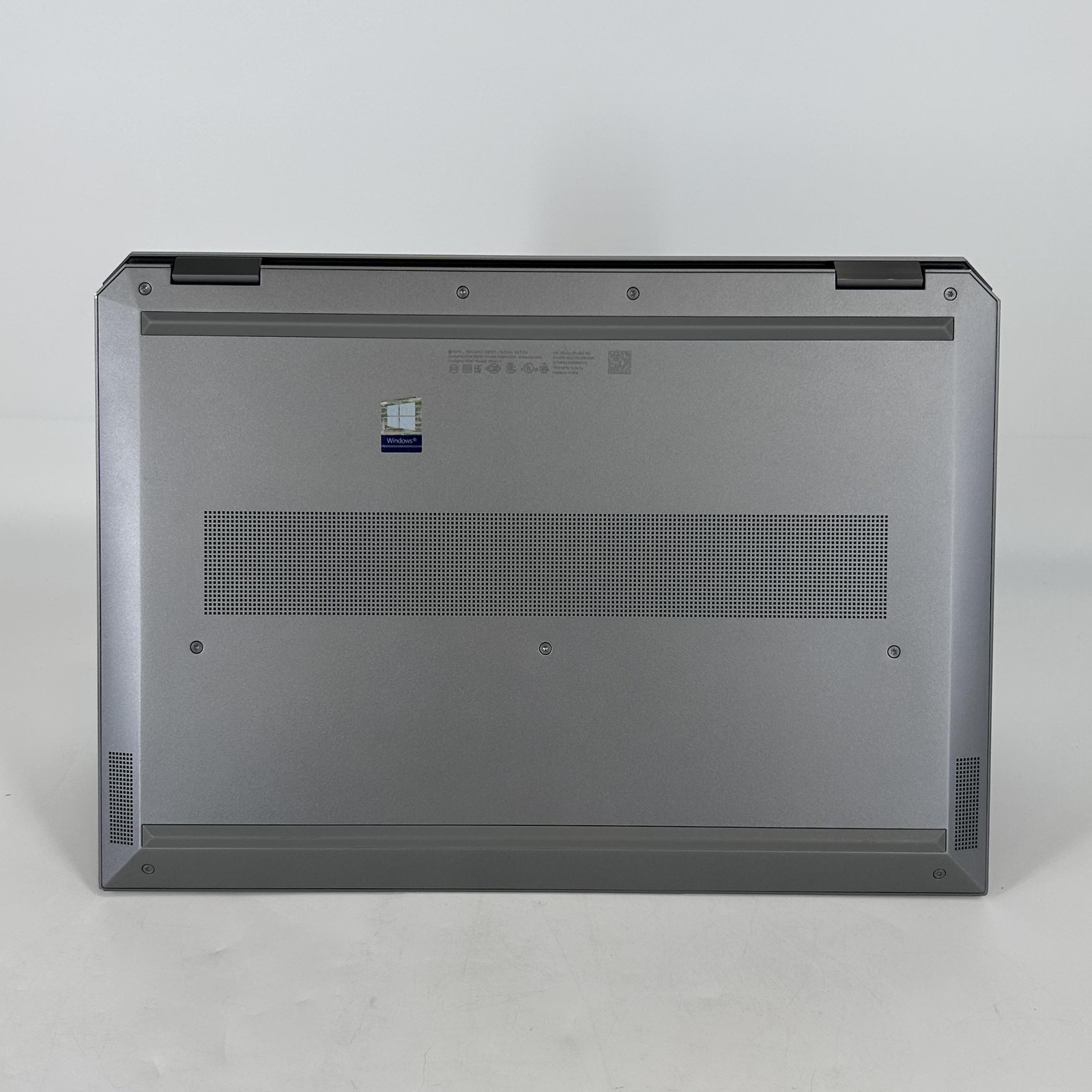HP ZBook Studio G5 15.6 4K i7-8665U 1.90GHz 32GB 512GB SSD Quadro P1000