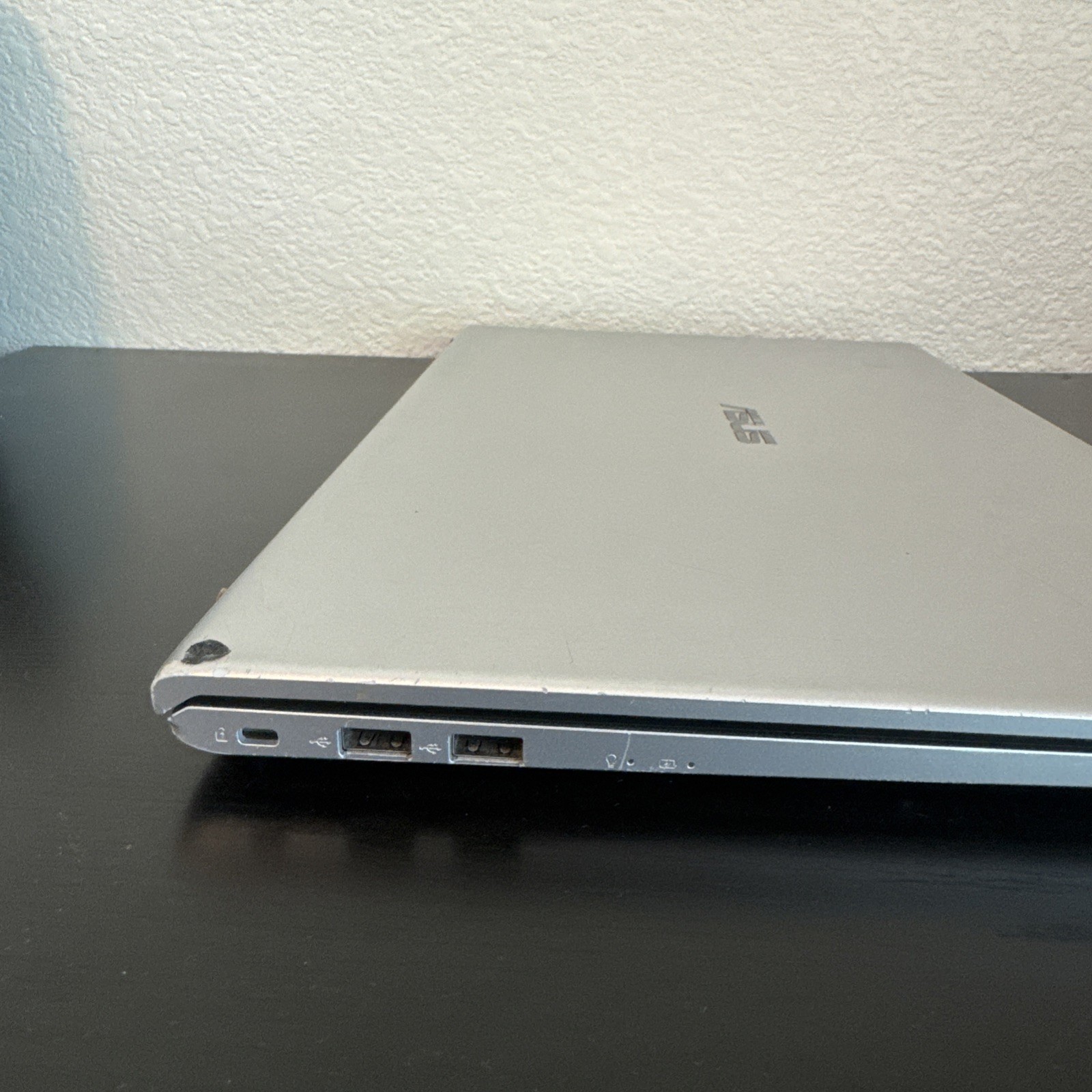 ASUS Vivobook X712JA – HD+ – i7-1065G7 – 16GB RAM – 1TB SSD – Silver