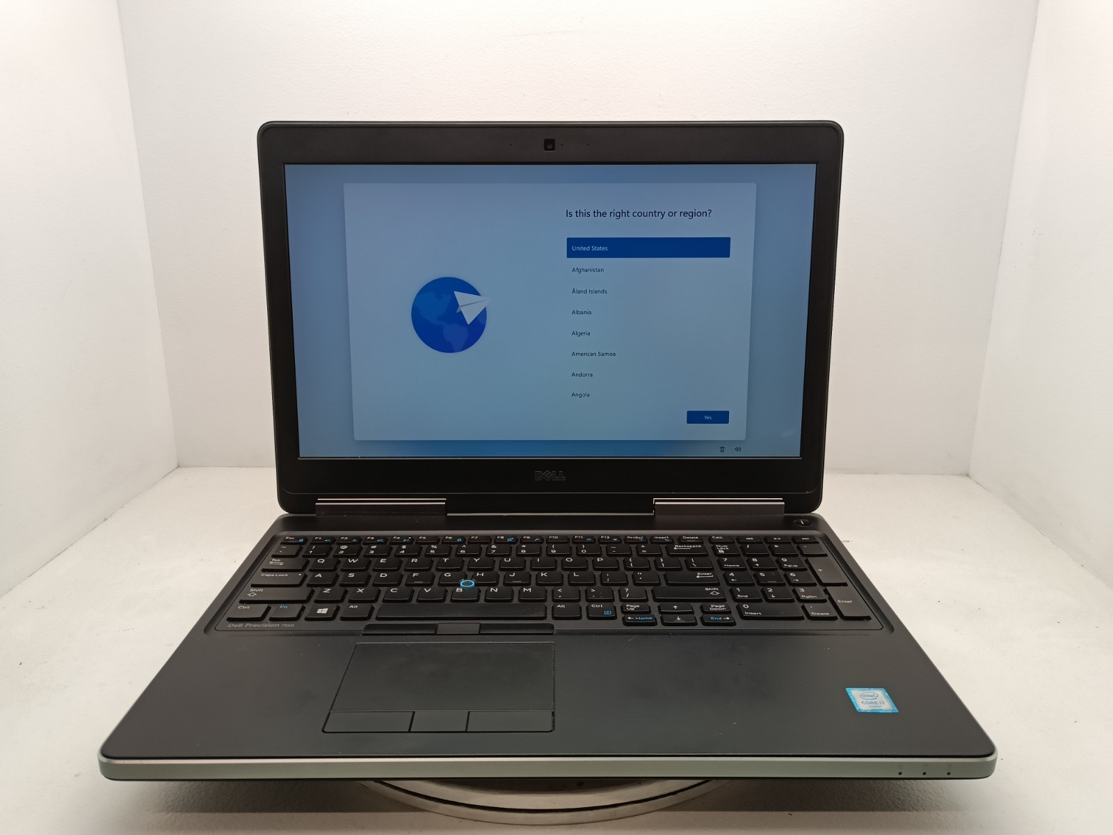 Dell Precision 7510 15″ Laptop Core i7-6820HQ @ 2.7GHz 32GB AMD Radeon Read #91