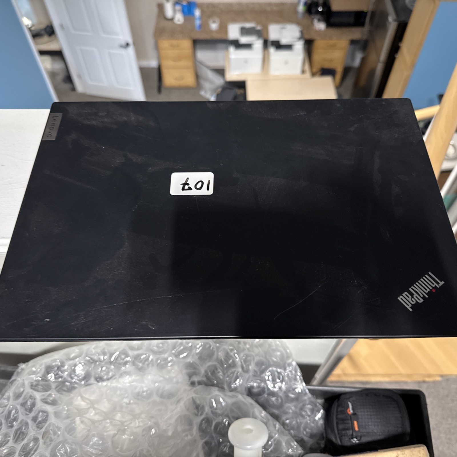 LENOVO THINKPAD P15V GEN 3 15.6″ CORE i7-12700H 2.3GHz – NO RAM SDD AC – AS IS