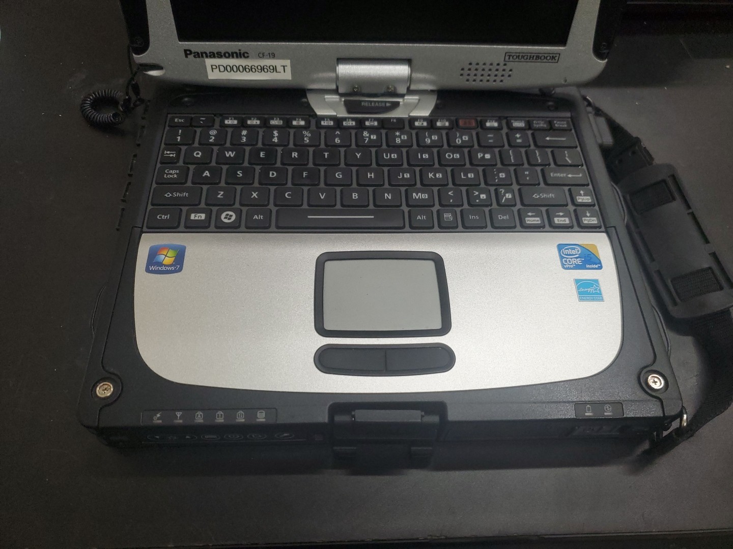 Panasonic Toughbook CF-19, i5-540 @ 1.2GHz, 4GB RAM, NO HD/caddy 6550 Hours