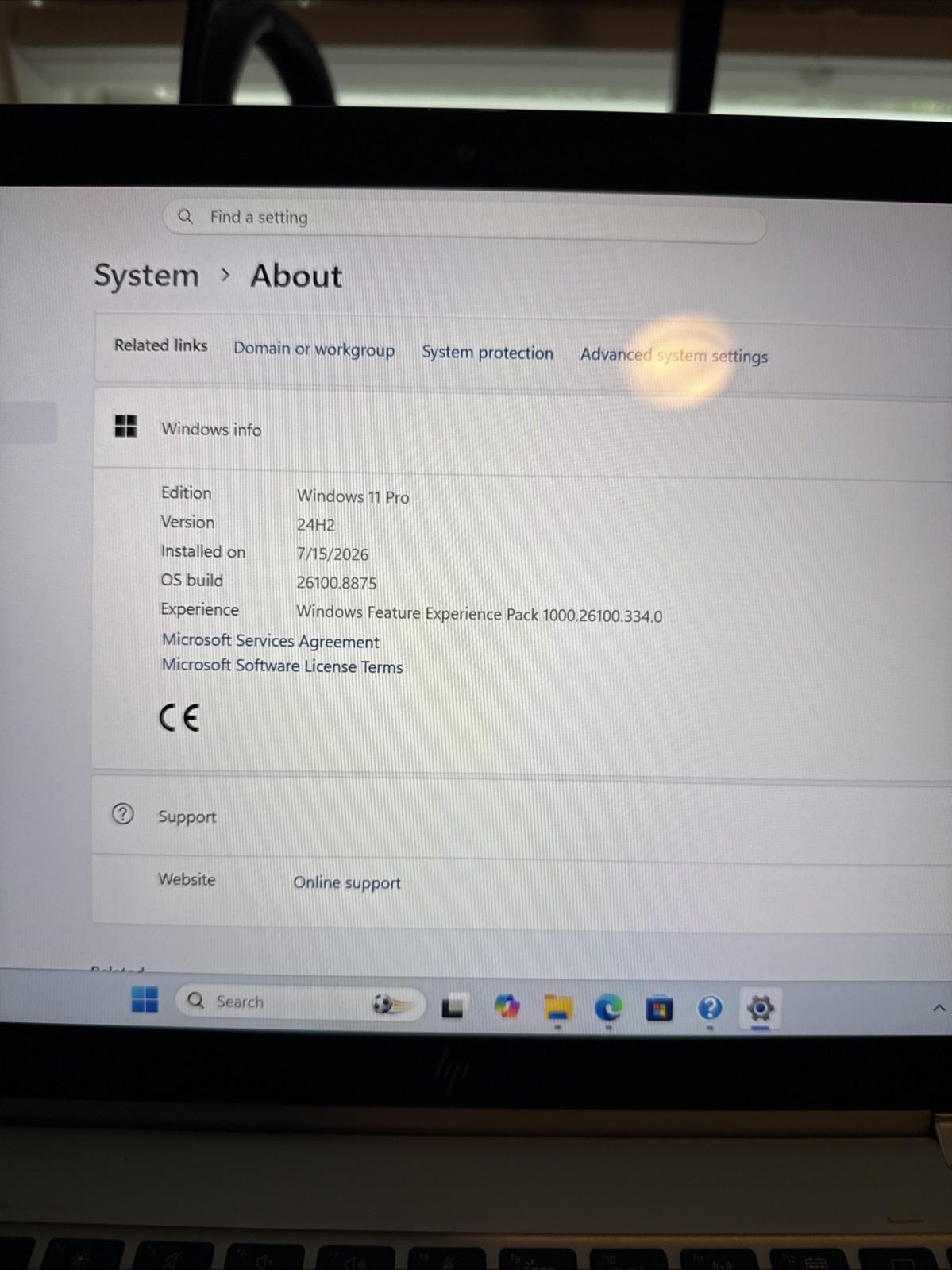 HP EliteBook x360 1040 G6 (Intel Core i5 8th Gen @ 1.60GHz, 8GB RAM, 256GB SSD)