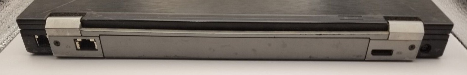 Dell Latitude E6400 14.1″ Laptop Intel P8600 2GB RAM 250GB HD AS-IS PARTS REPAIR