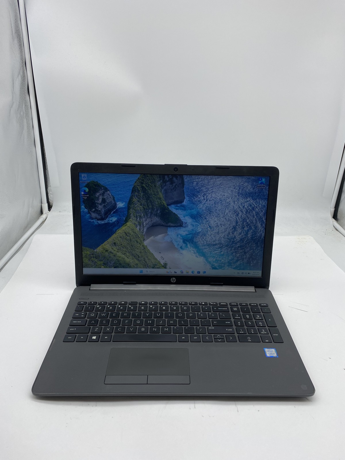 HP Notebook 250 G7 Laptop Intel Core i5 8265U 1.6GHz 8GB RAM 256GB SSD W11P