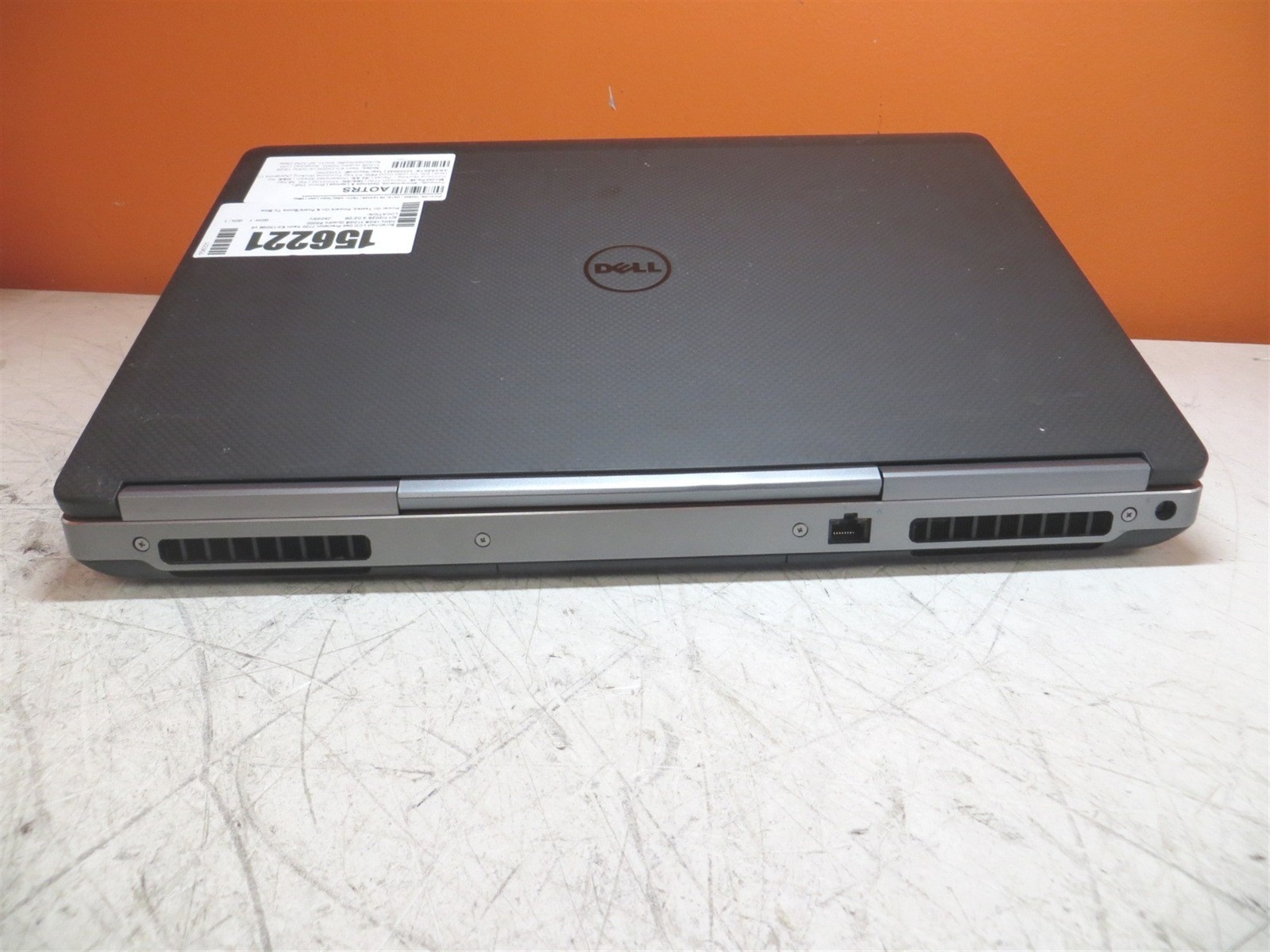 Scratched LCD Dell Precision 7720 Xeon E3-1505M v6 3GHz 16GB 512GB Quadro P5000